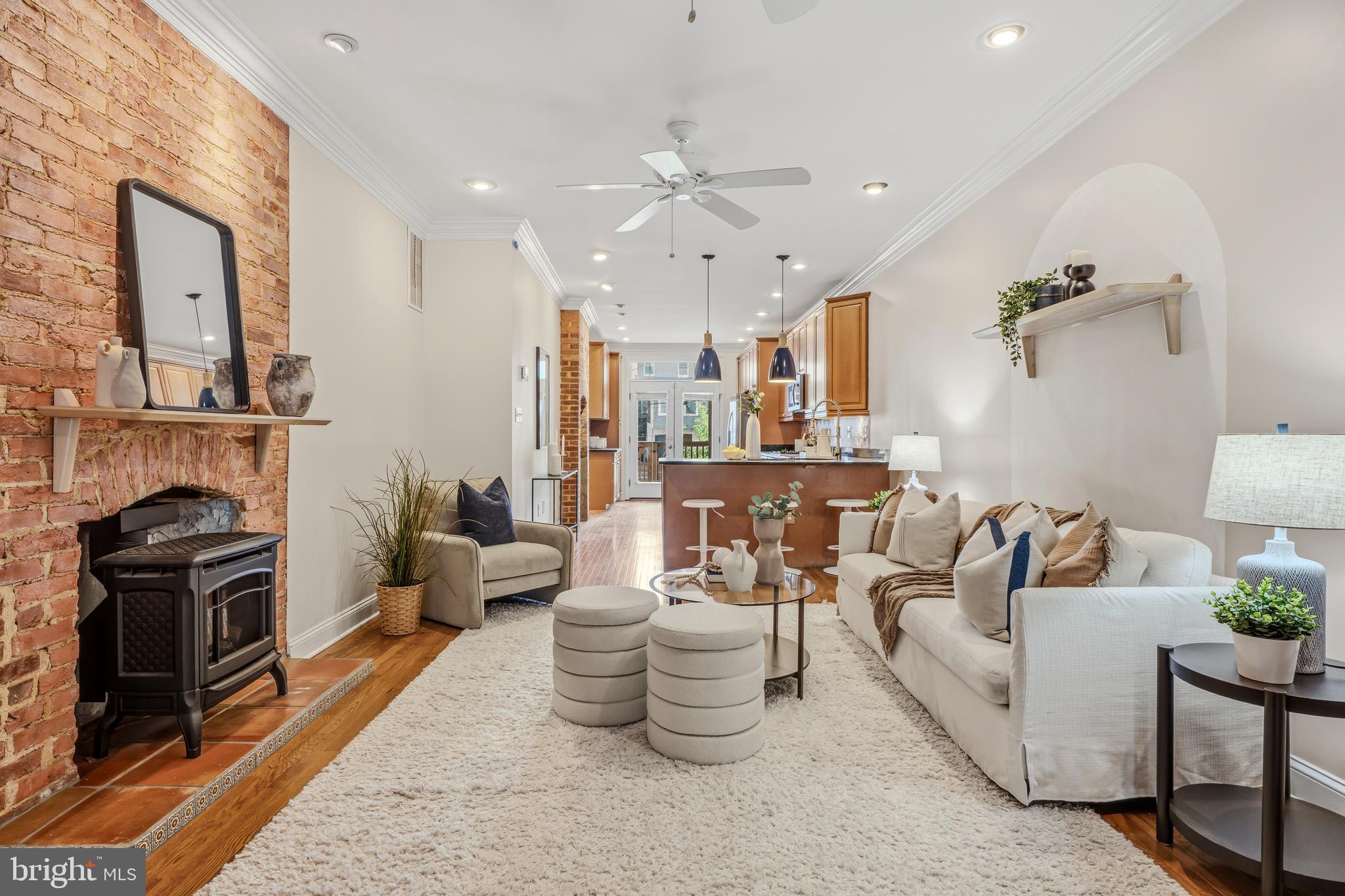 CHARLES VILLAGE - Residential