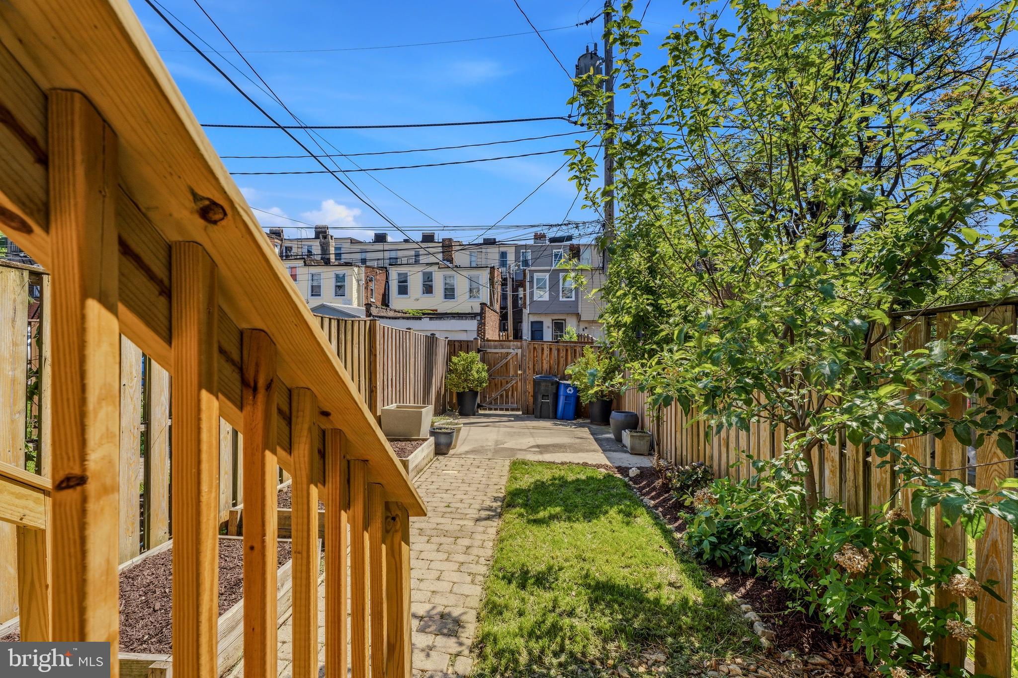 CHARLES VILLAGE - Residential