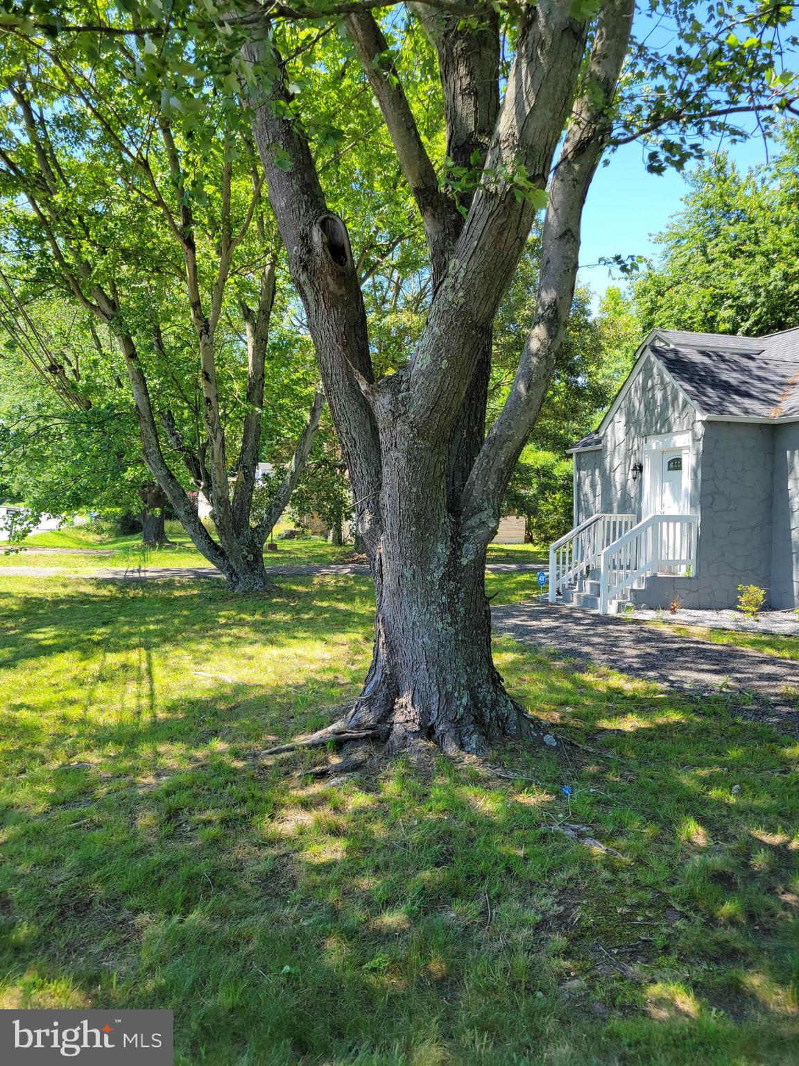 7640 LEONARDTOWN ROAD