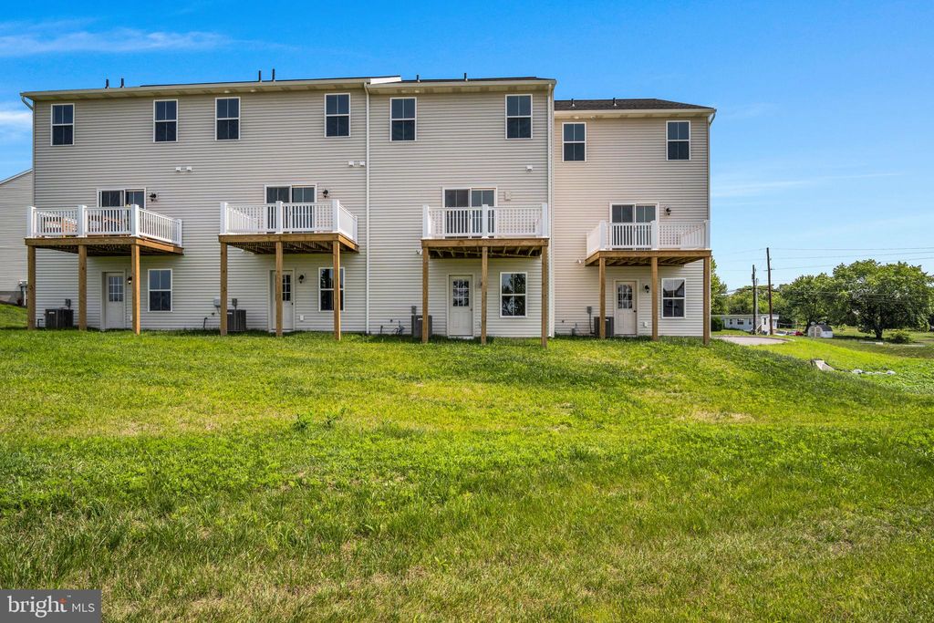 Photo of 12 Morgan Circle, CARLISLE, PA 17015 (MLS # PACB2049784)