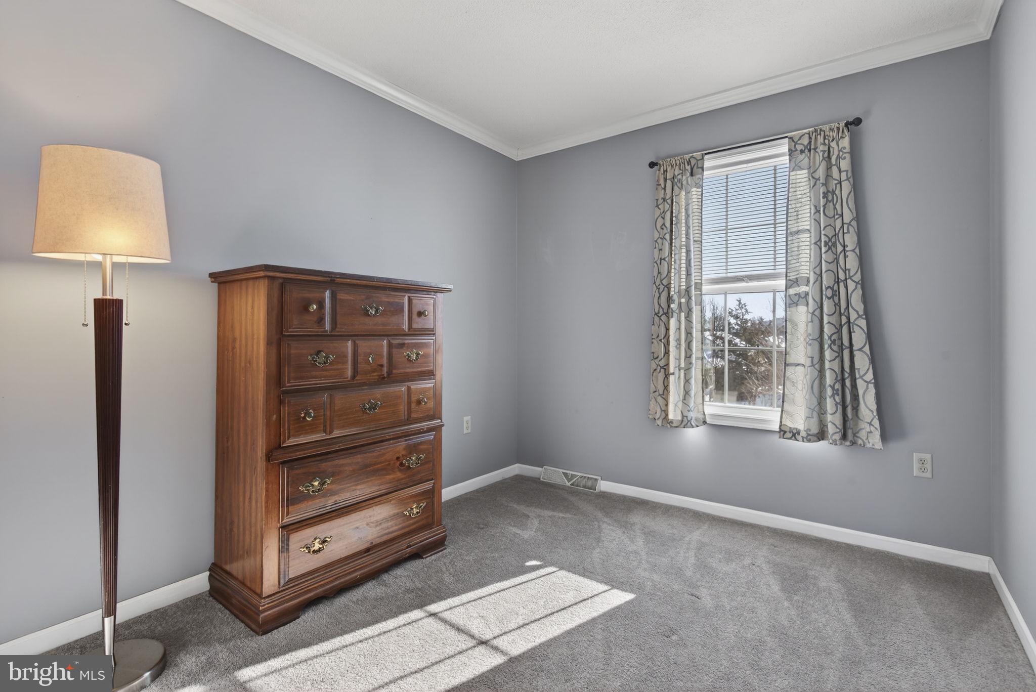 MAYTOWN VILLAGE SQUARE - Residential