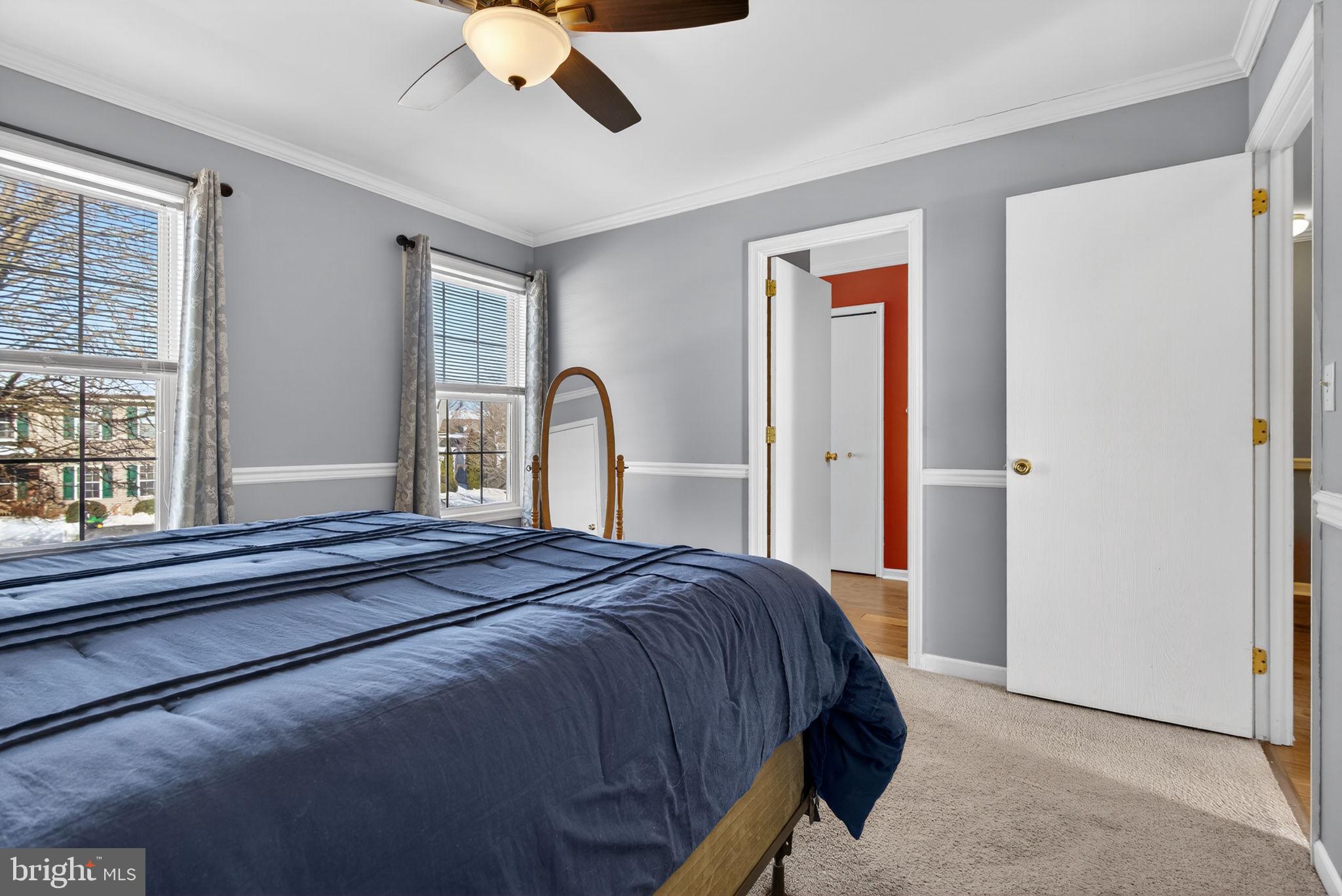 MAYTOWN VILLAGE SQUARE - Residential