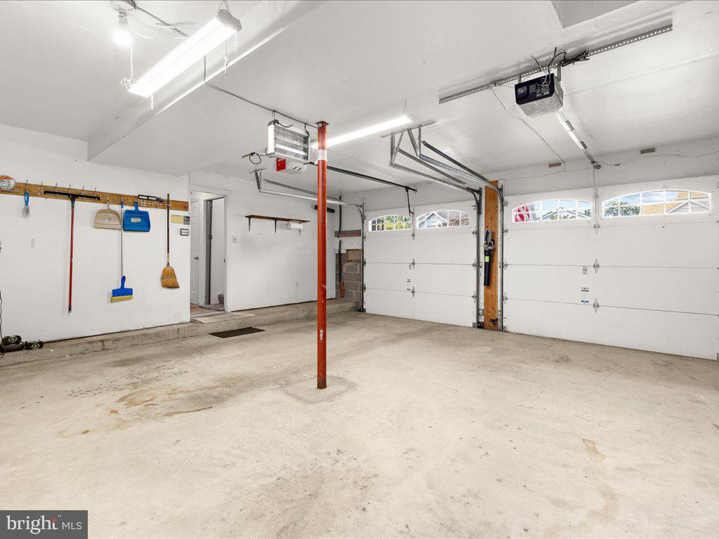 CHESTERFIELD - Residential