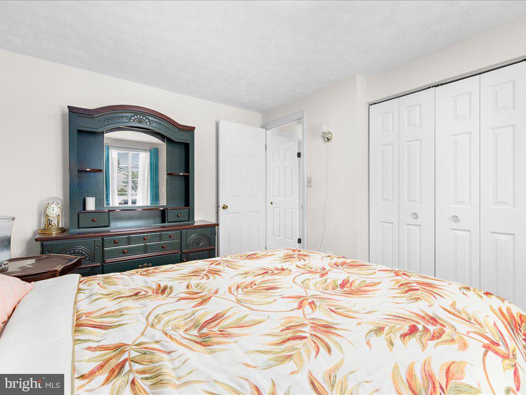 CHESTERFIELD - Residential