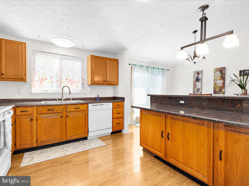 CHESTERFIELD - Residential