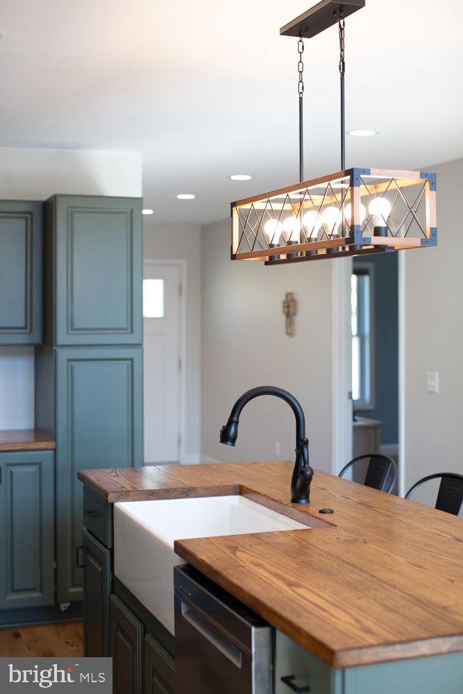 MOUNTAINEER HEIGHTS - Residential