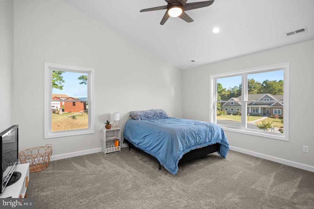 MOUNTAINEER HEIGHTS - Residential