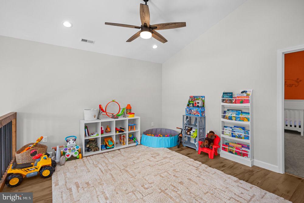 MOUNTAINEER HEIGHTS - Residential