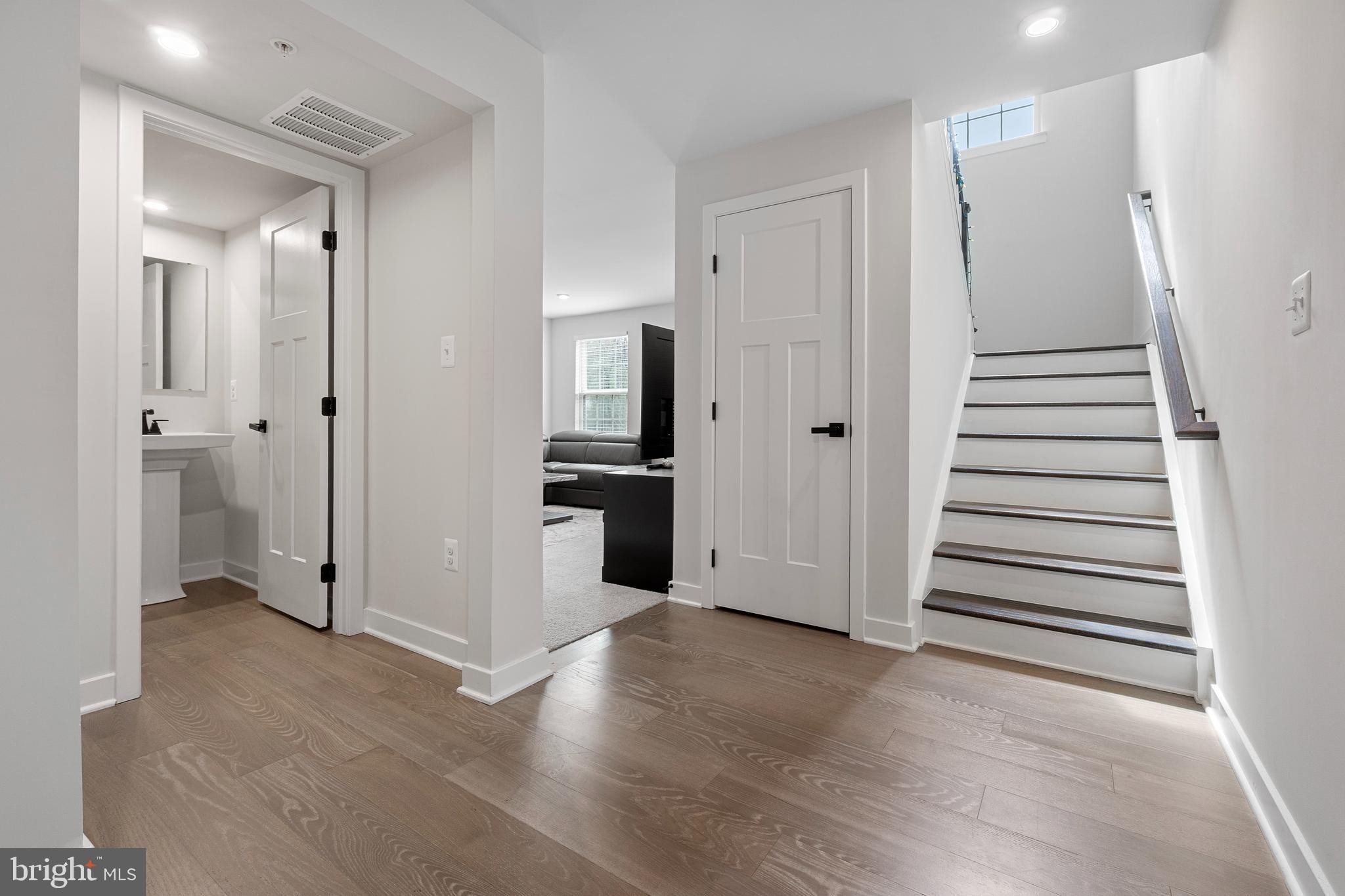 ANNE ARUNDEL - Residential Lease