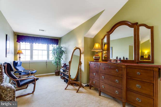 SIMMONS ACRES - Residential