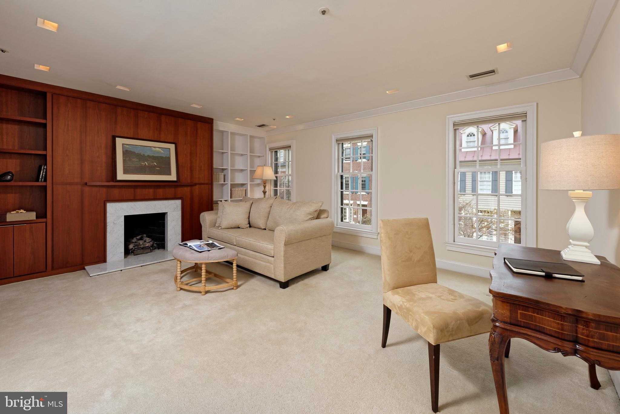 HARBORSIDE - Residential