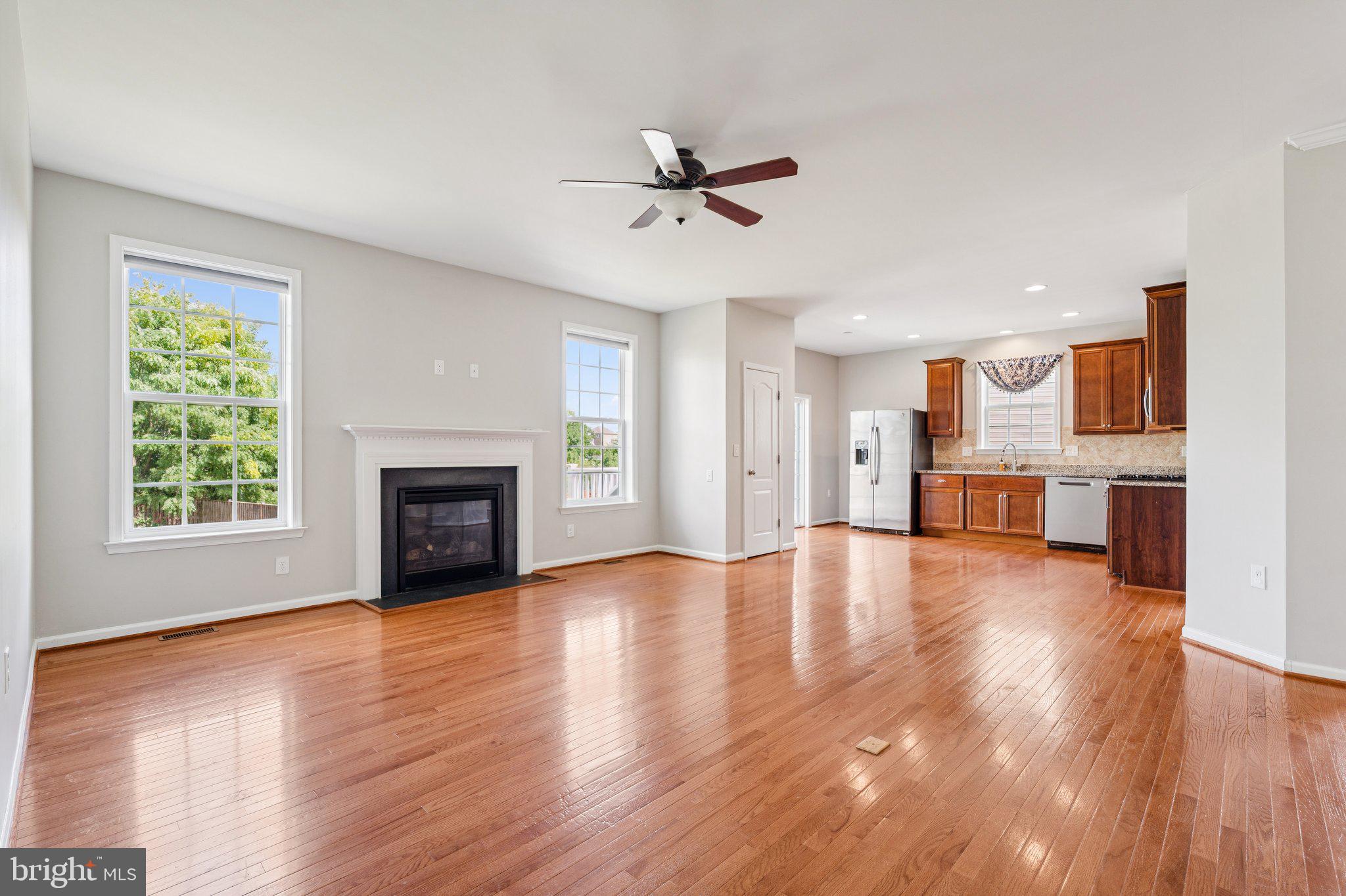 RED BUD RUN - Residential