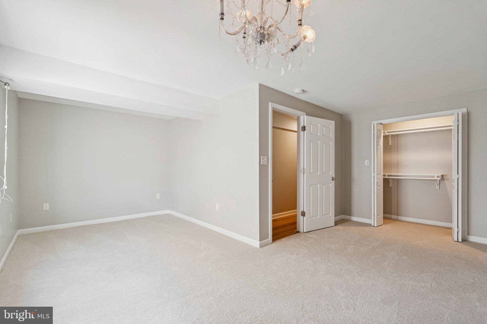 RED BUD RUN - Residential