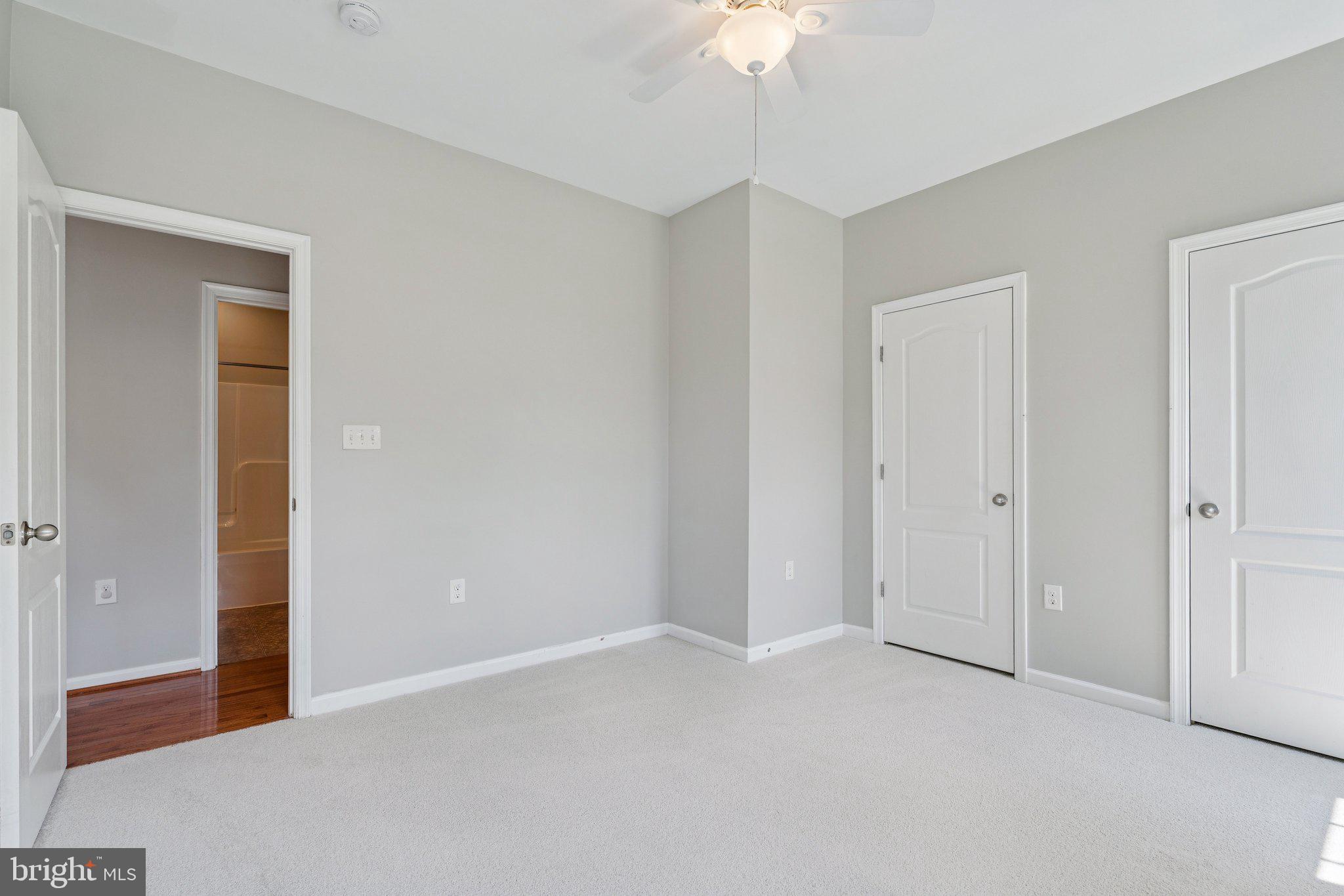 RED BUD RUN - Residential