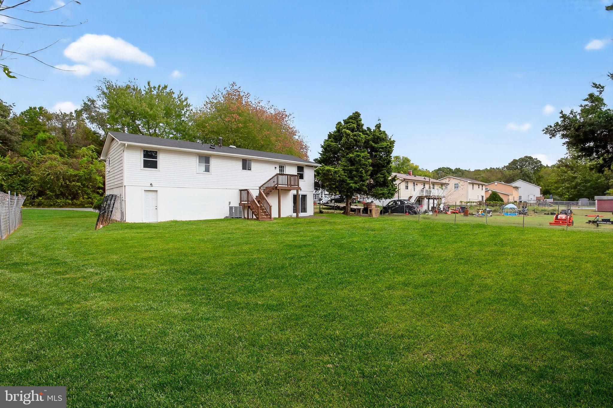 CLIFFTON ON THE POTOMAC - Residential