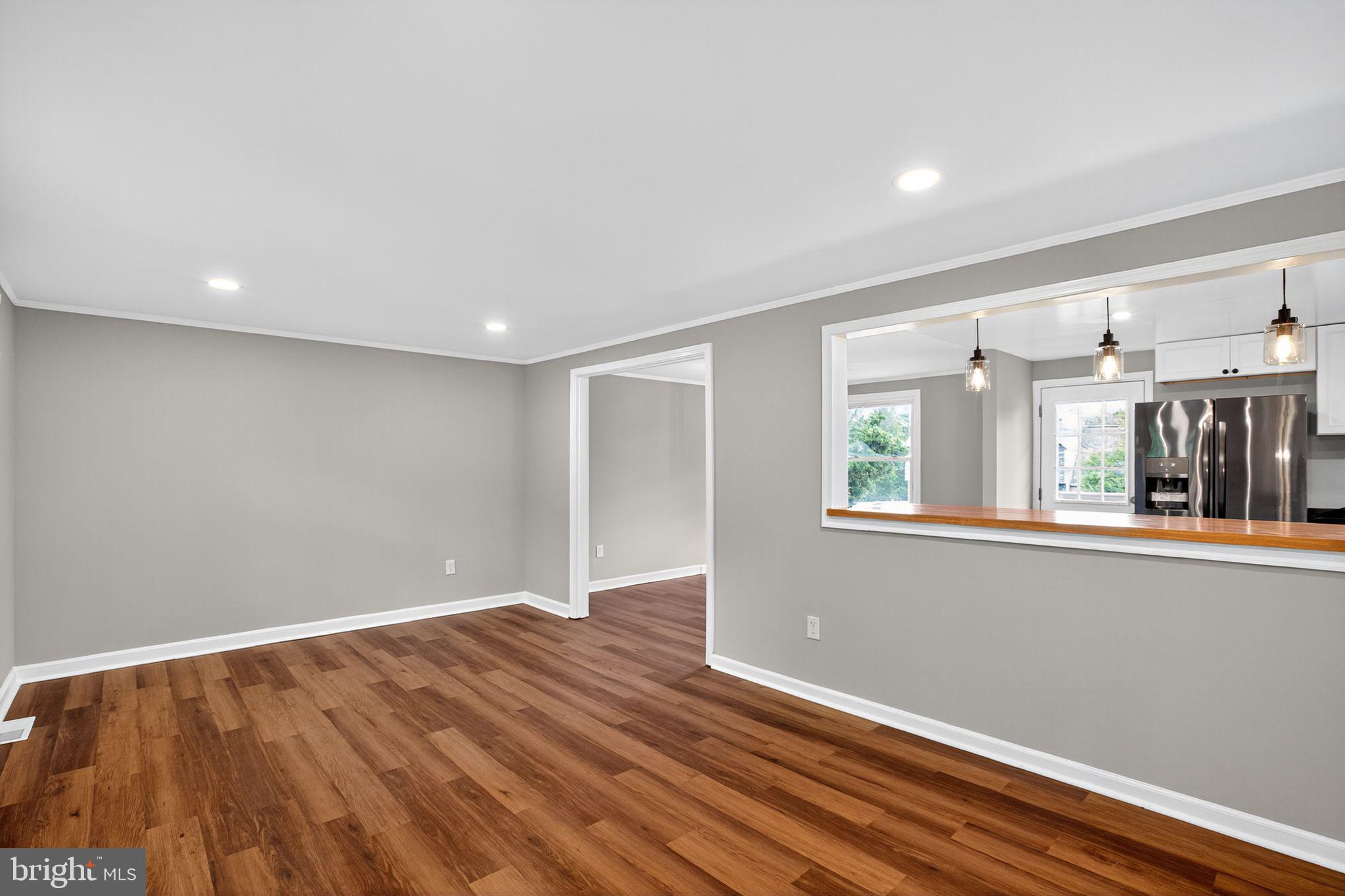 CLIFFTON ON THE POTOMAC - Residential