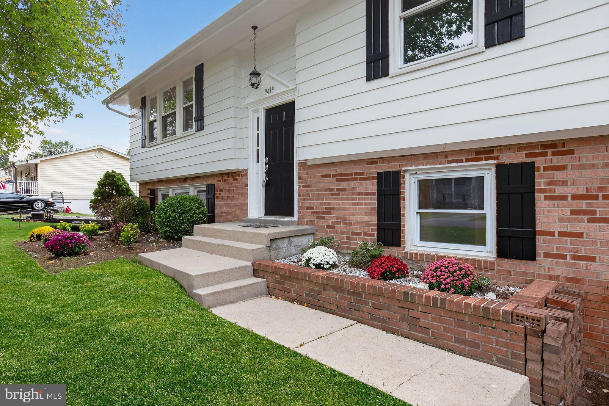 CLIFFTON ON THE POTOMAC - Residential