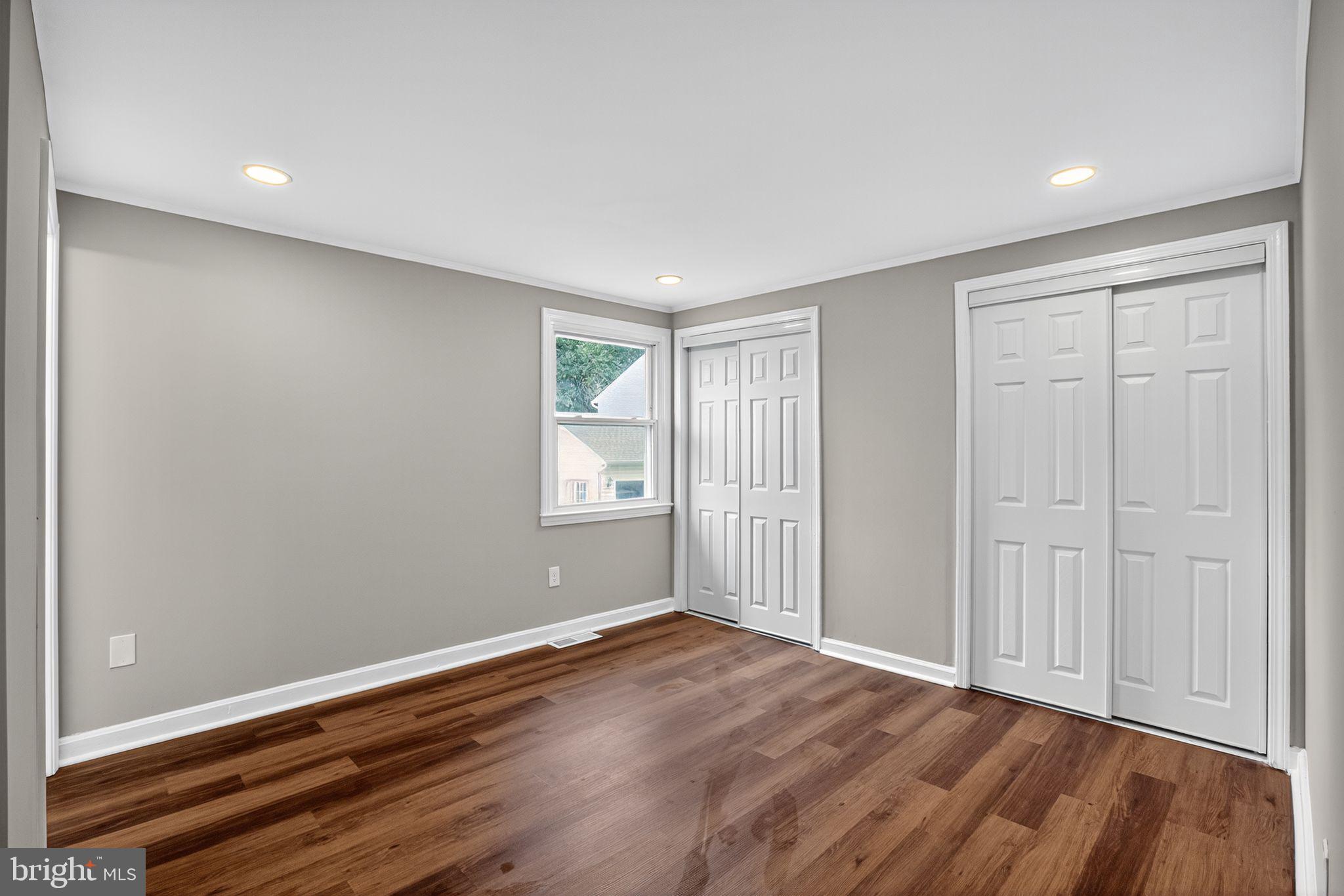 CLIFFTON ON THE POTOMAC - Residential