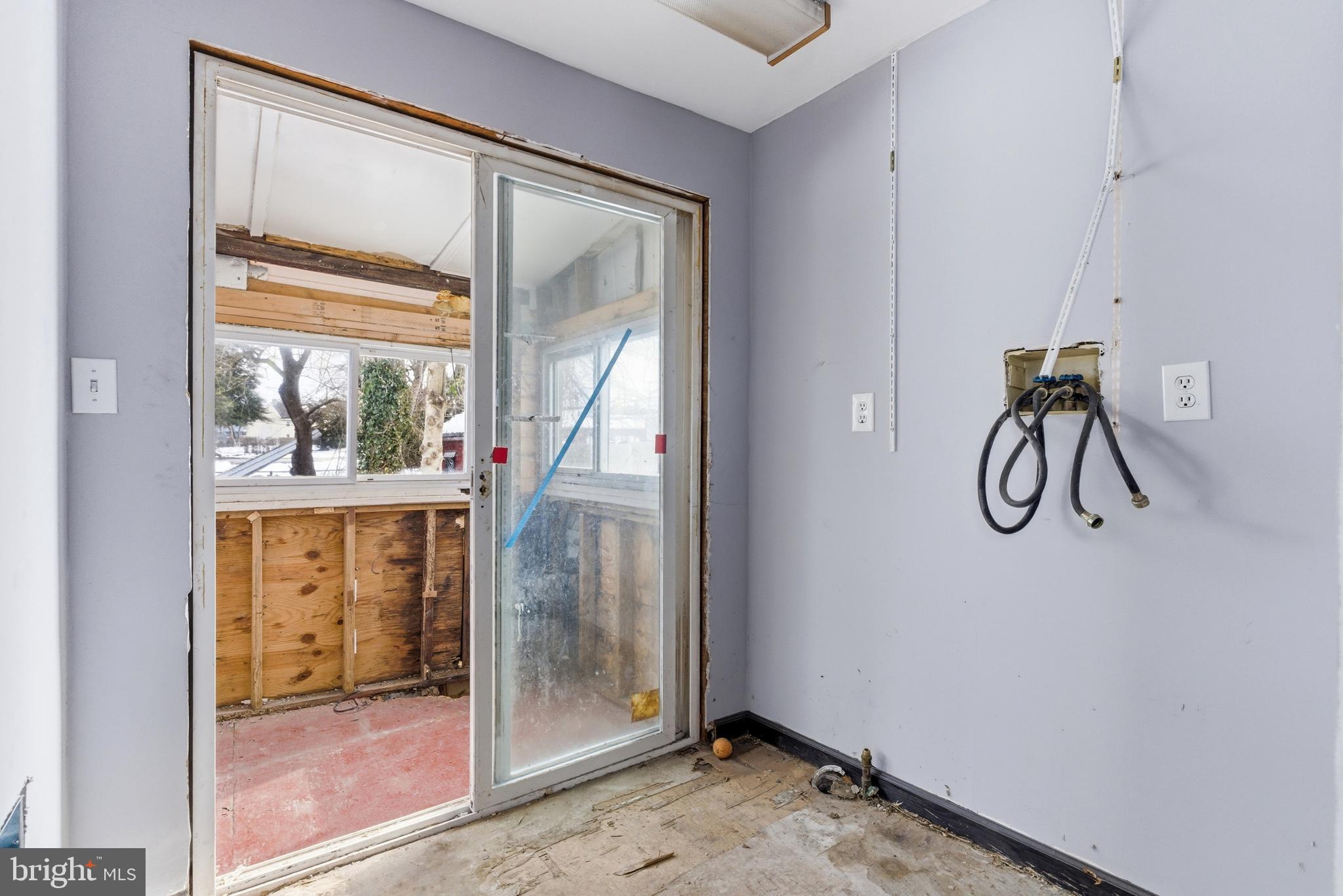 BRISTOL - Residential