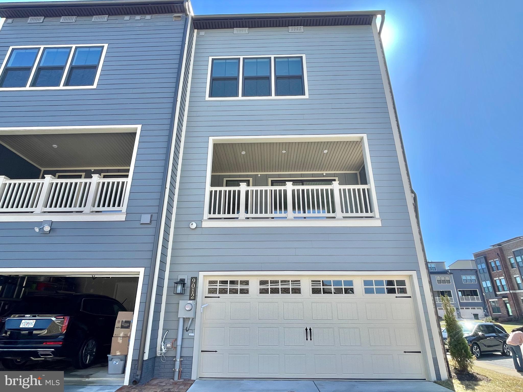 VILLAGES OF URBANA - Residential Lease