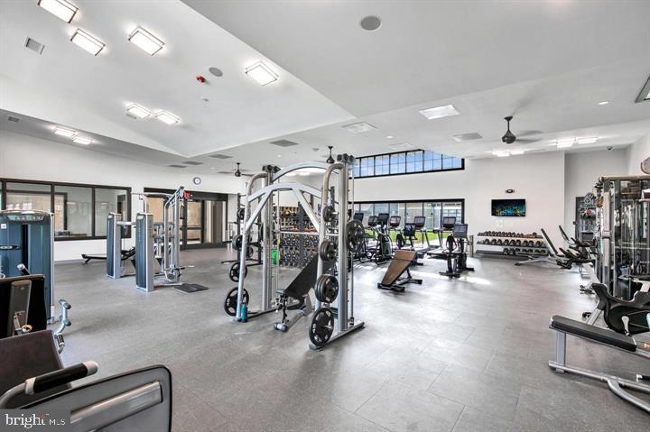 VILLAGES OF URBANA - Residential Lease