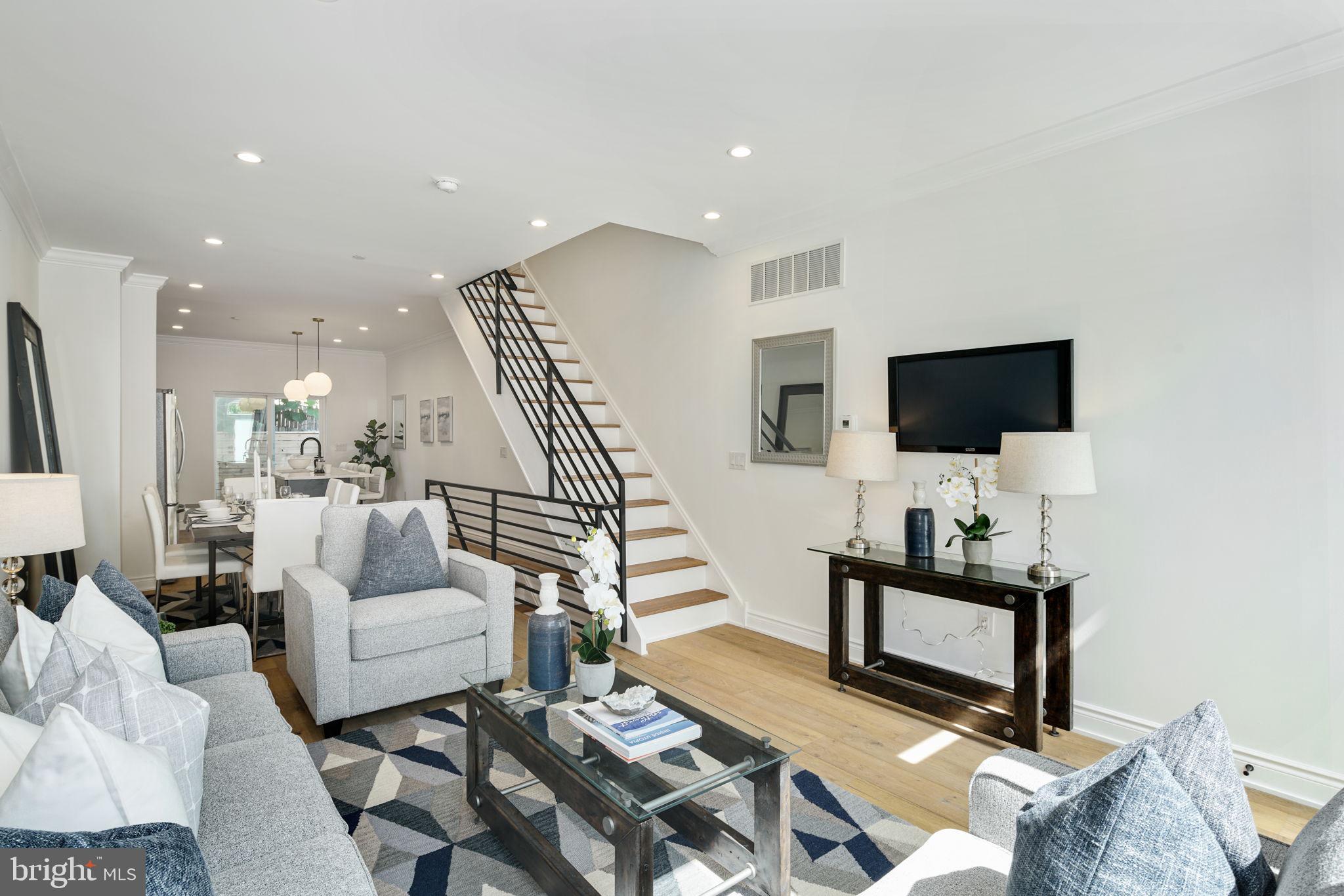 WEST KENSINGTON - Residential