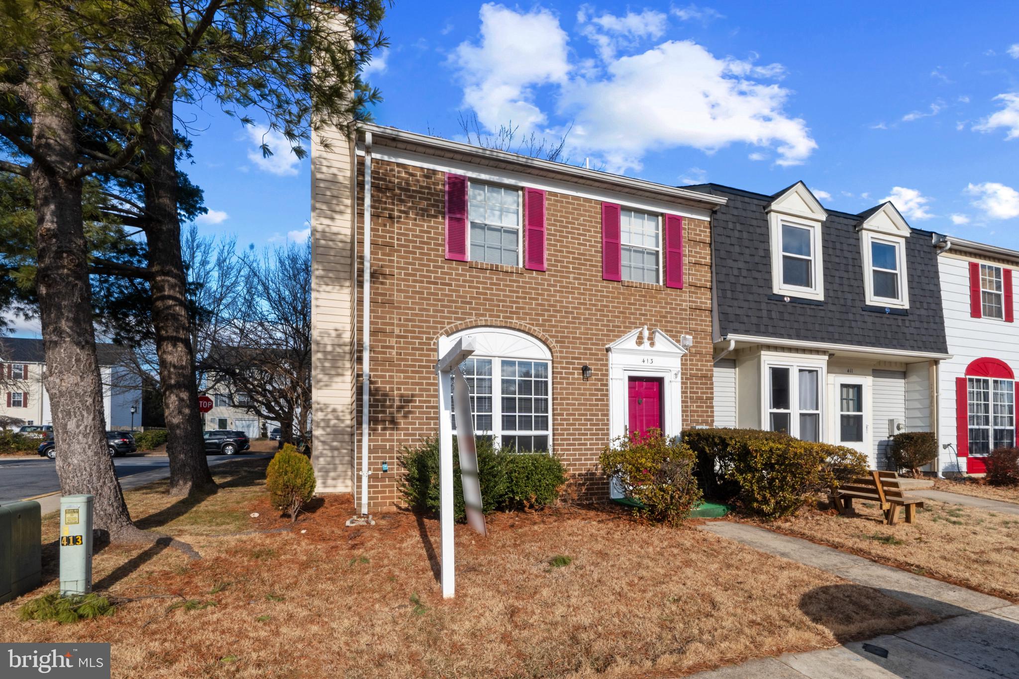 Move in ready!  Do not miss out on this 3 bedroom 1.5 bath end unit townhome in Fredericks Croghan Square community. Complete with a spacious living room, dining room and half bath on the first floor. Three bedrooms, a full bath and laundry on the second floor. The rear yard is fenced with a large garden shed. This unit comes with 2 assigned parking spaces with plenty of guest parking. Conveniently located to major highways and shopping.