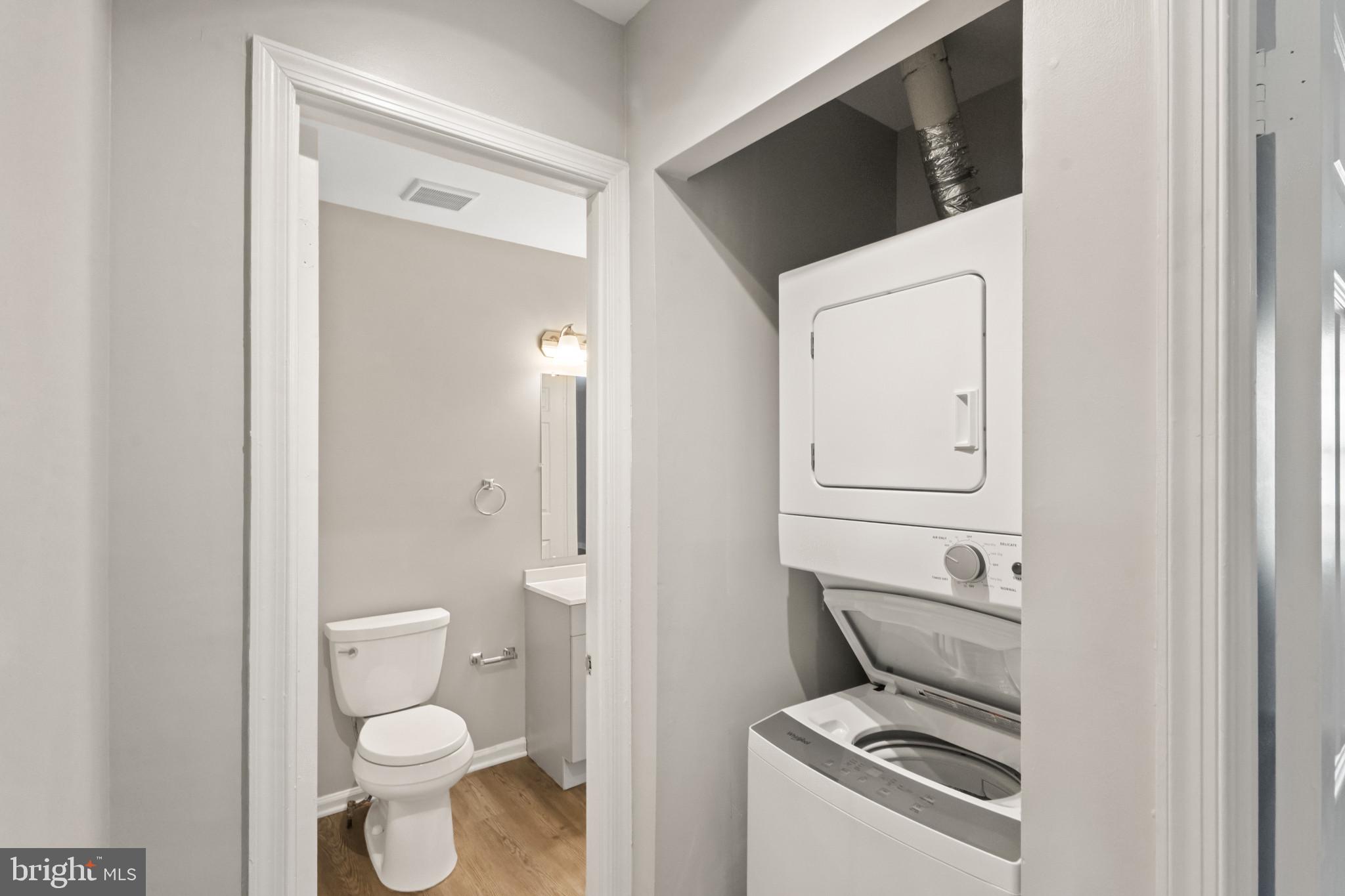 CROGHAN SQUARE - Residential