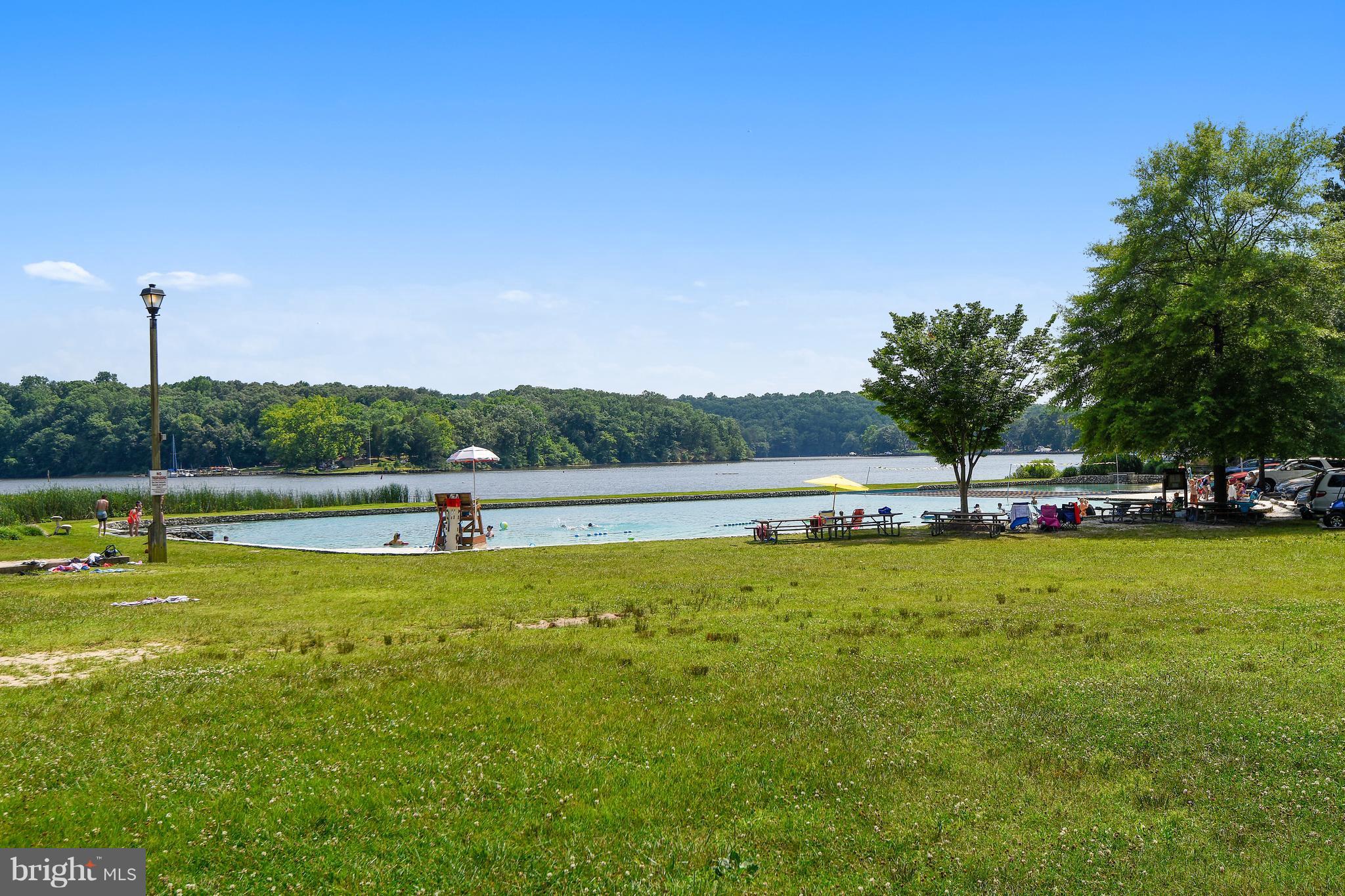 BEN OAKS ON SEVERN - Residential