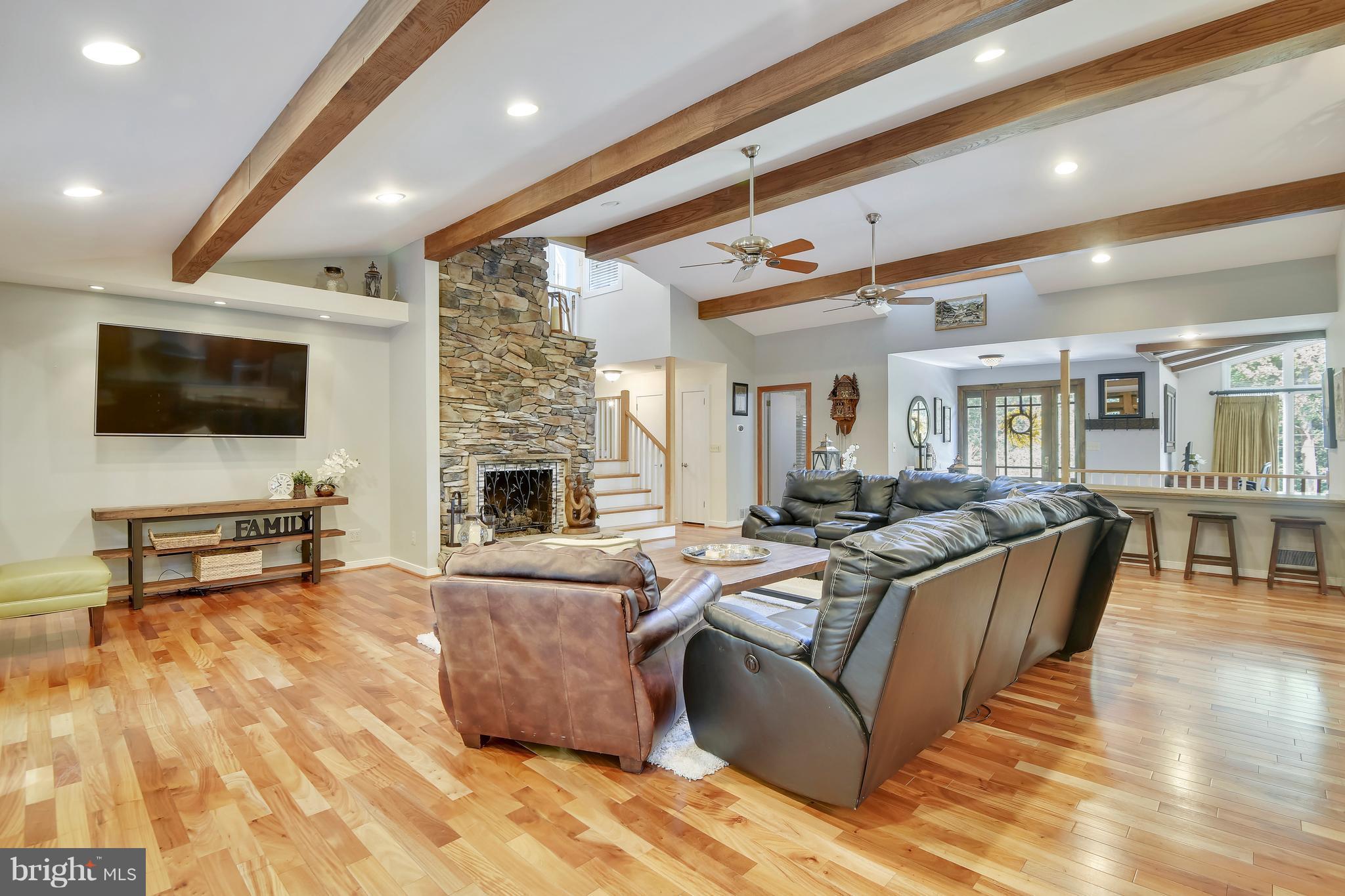 BEN OAKS ON SEVERN - Residential