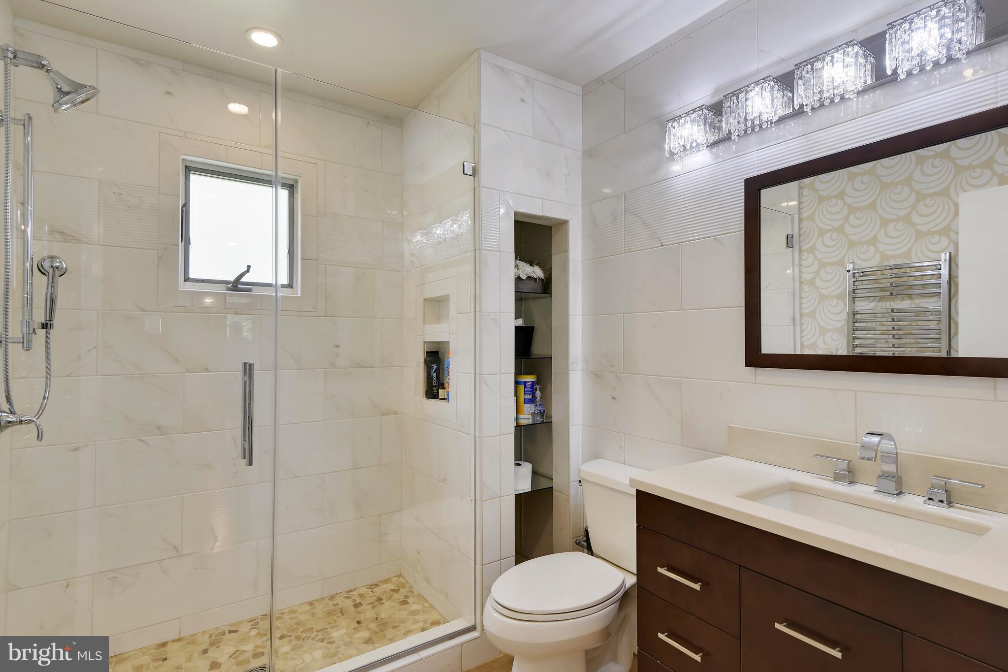 BEN OAKS ON SEVERN - Residential