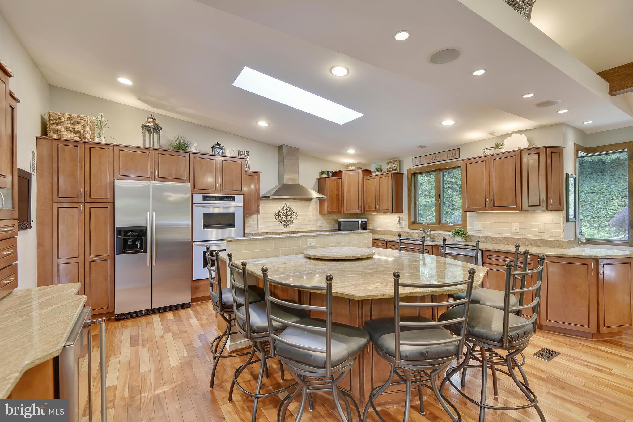 BEN OAKS ON SEVERN - Residential