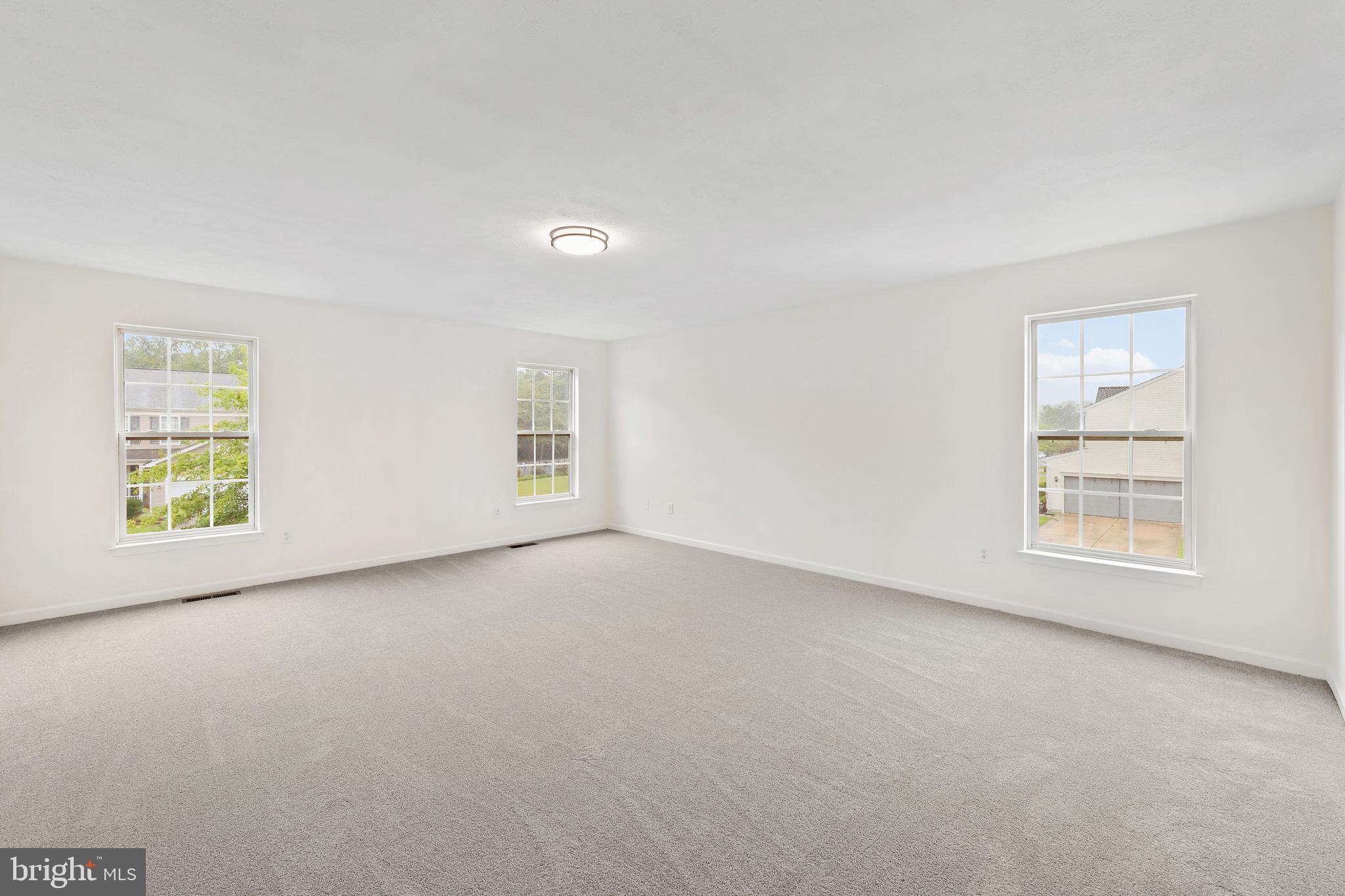 CATTAIL COMMONS - Residential