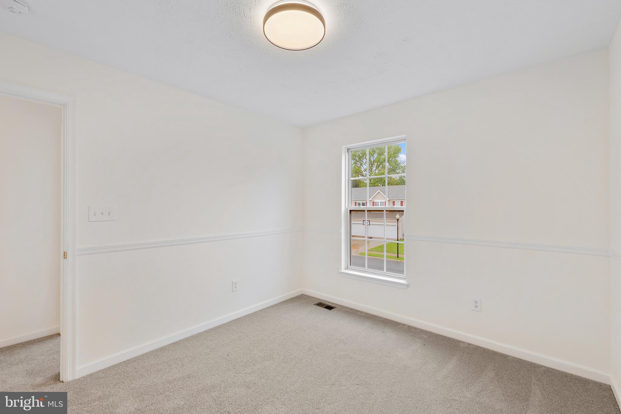 CATTAIL COMMONS - Residential