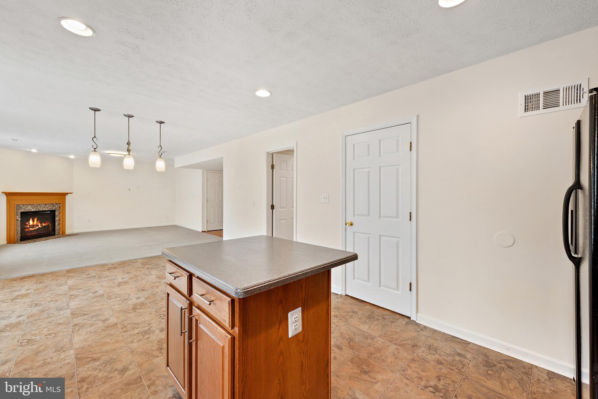 CATTAIL COMMONS - Residential