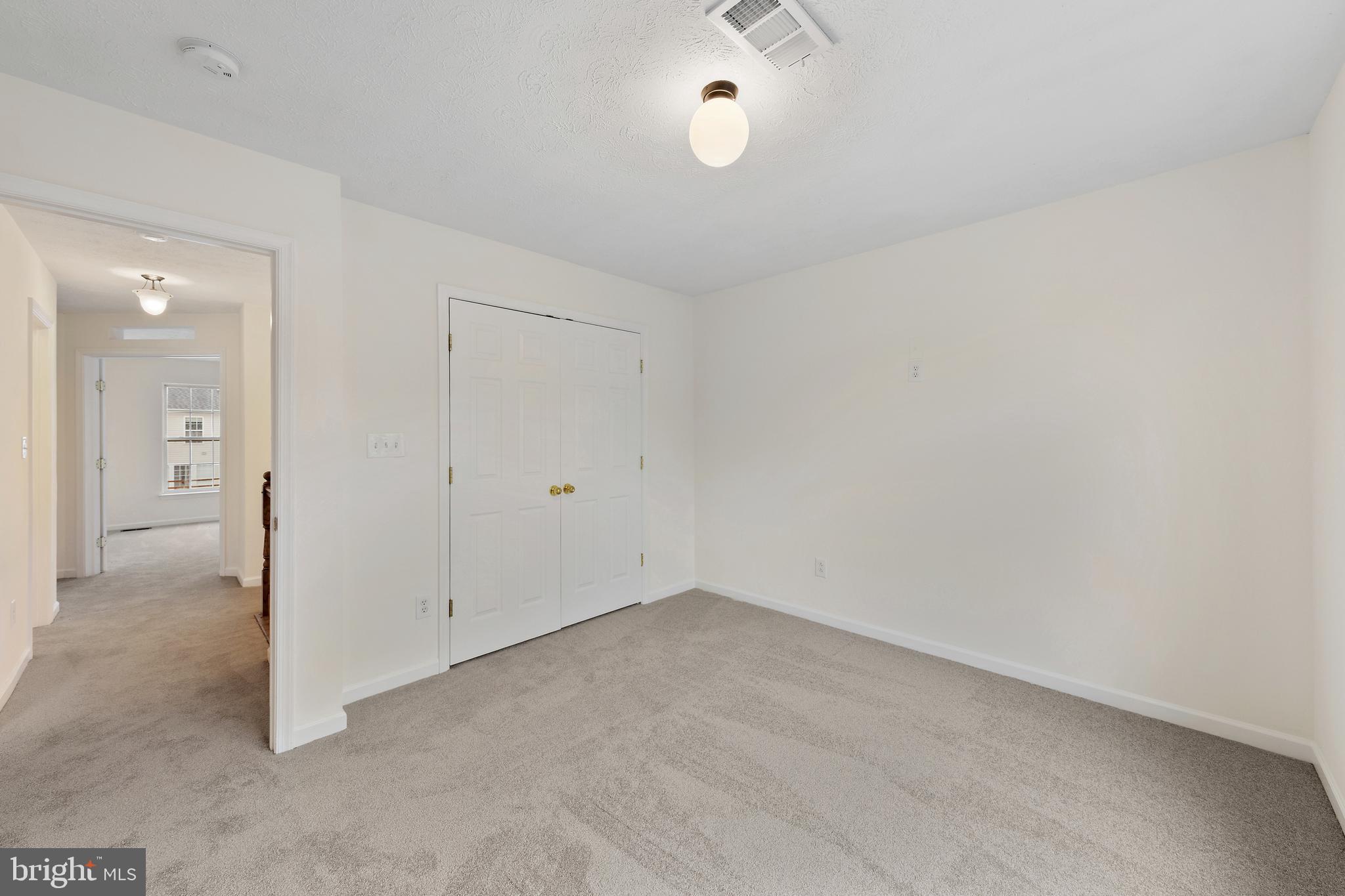 CATTAIL COMMONS - Residential