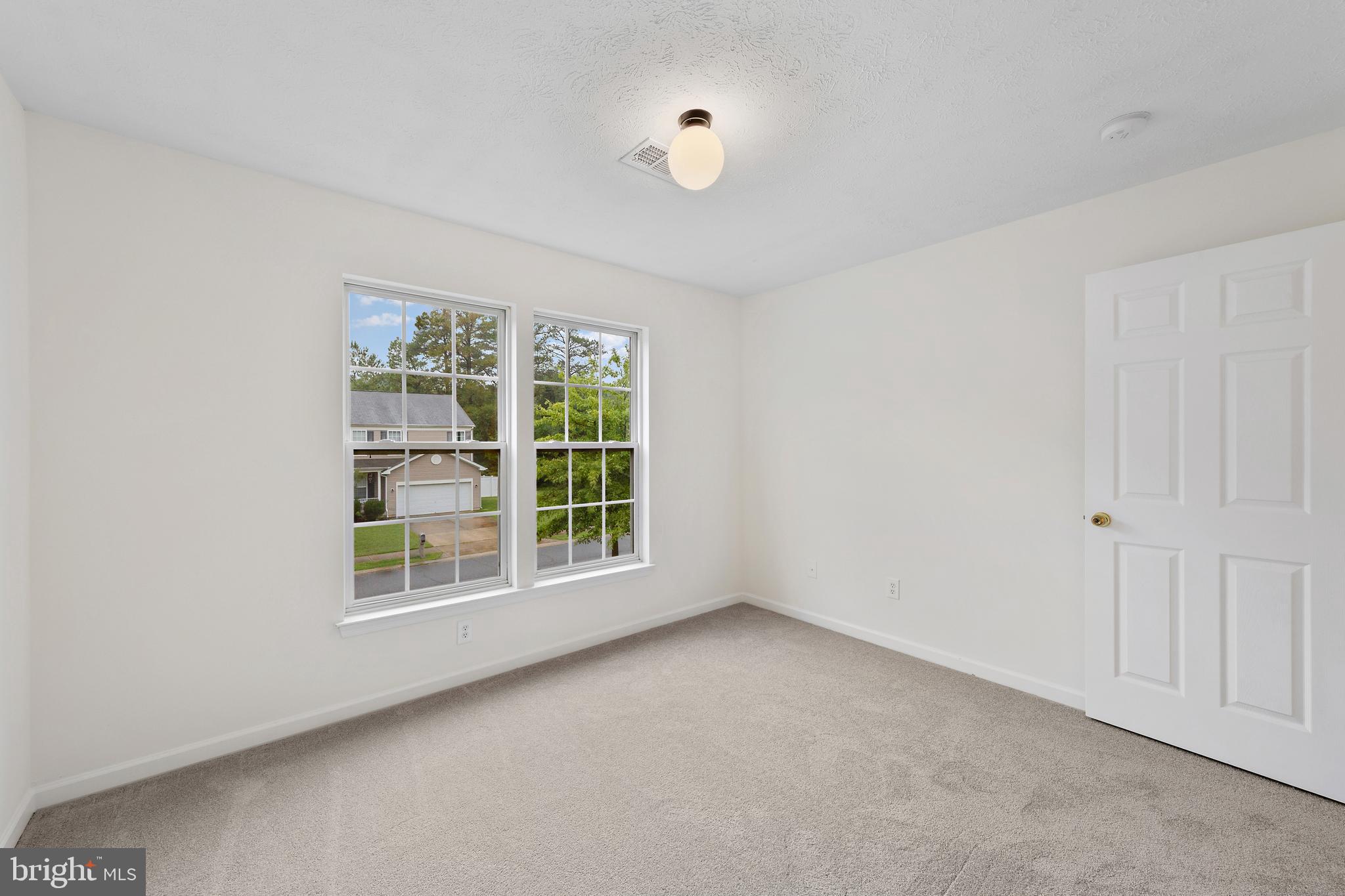 CATTAIL COMMONS - Residential