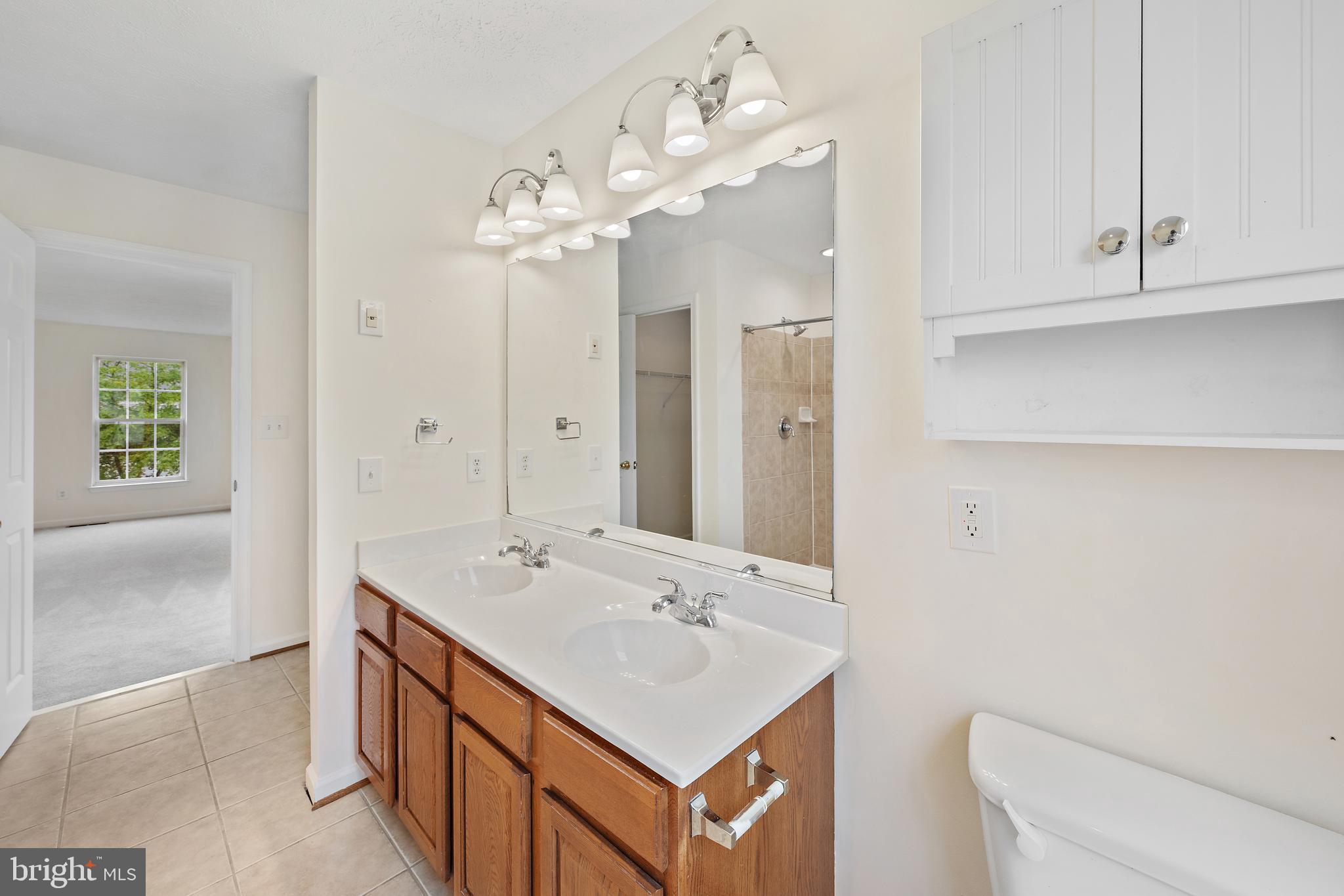 CATTAIL COMMONS - Residential