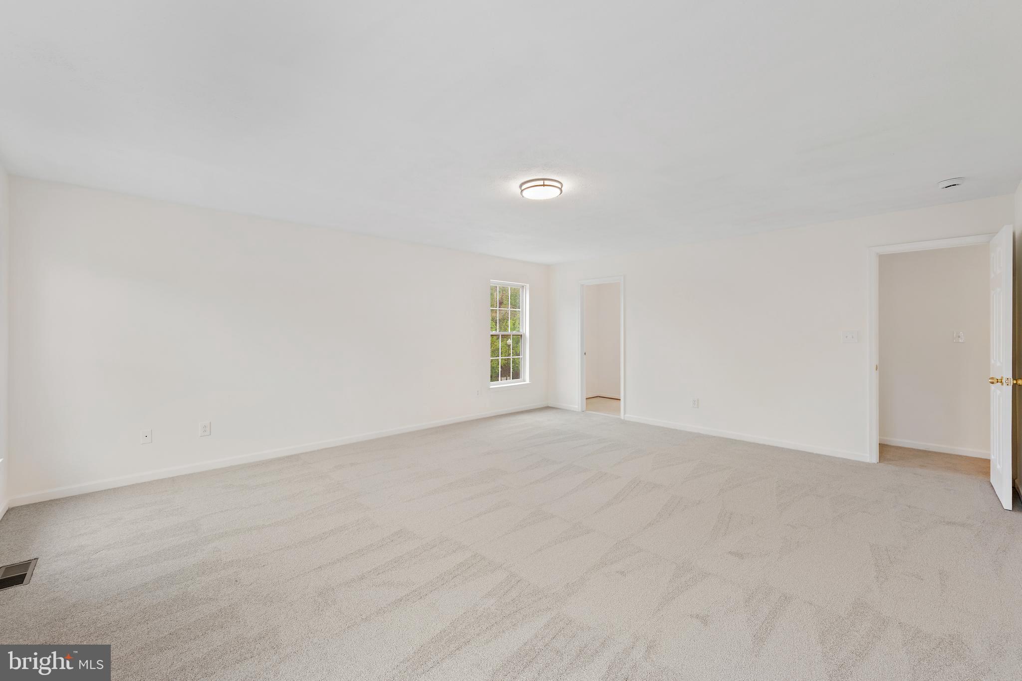 CATTAIL COMMONS - Residential