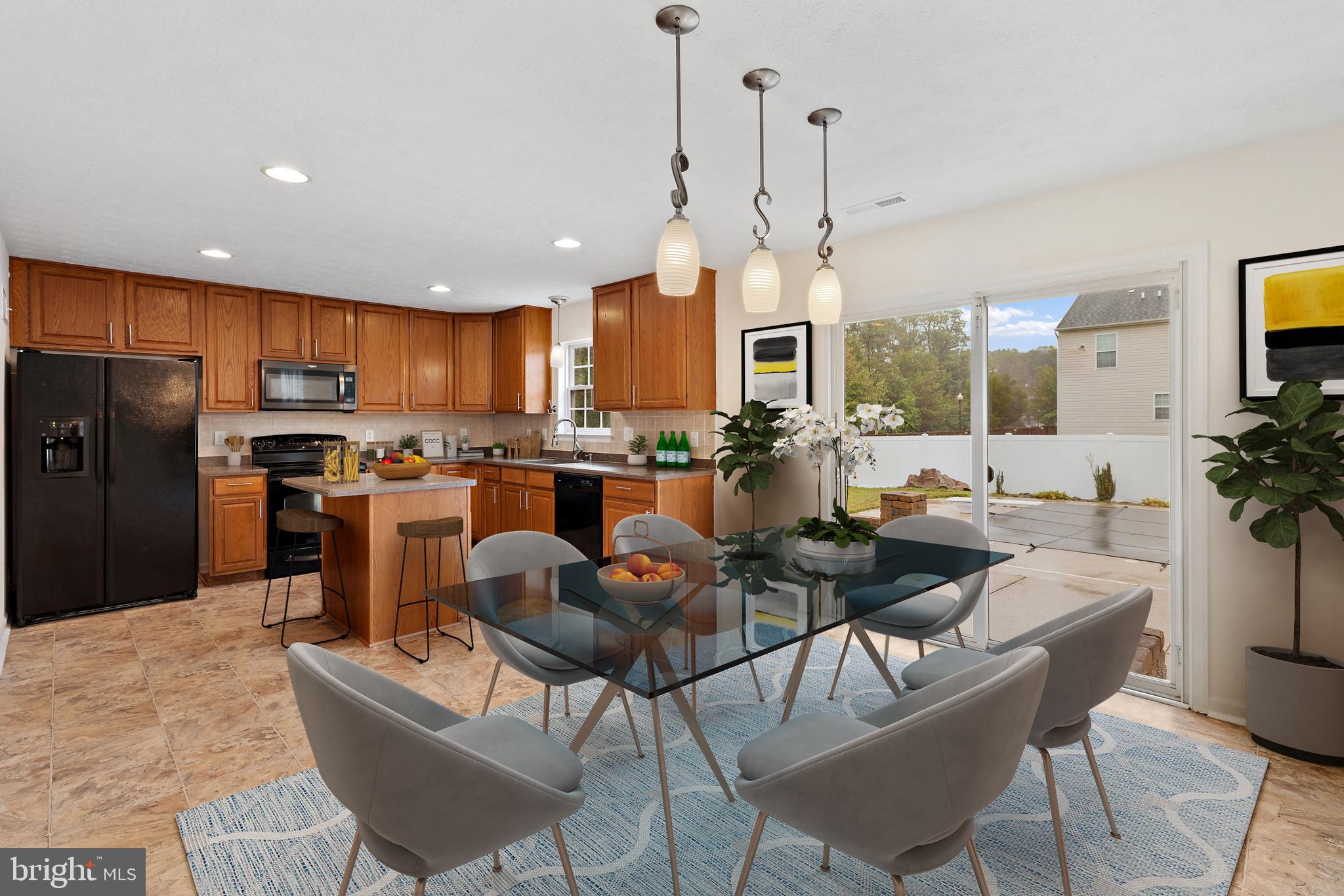 CATTAIL COMMONS - Residential