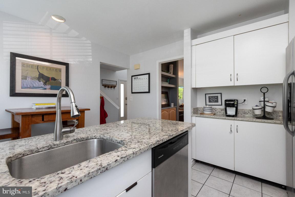 EDGEWOOD GREEN - Residential