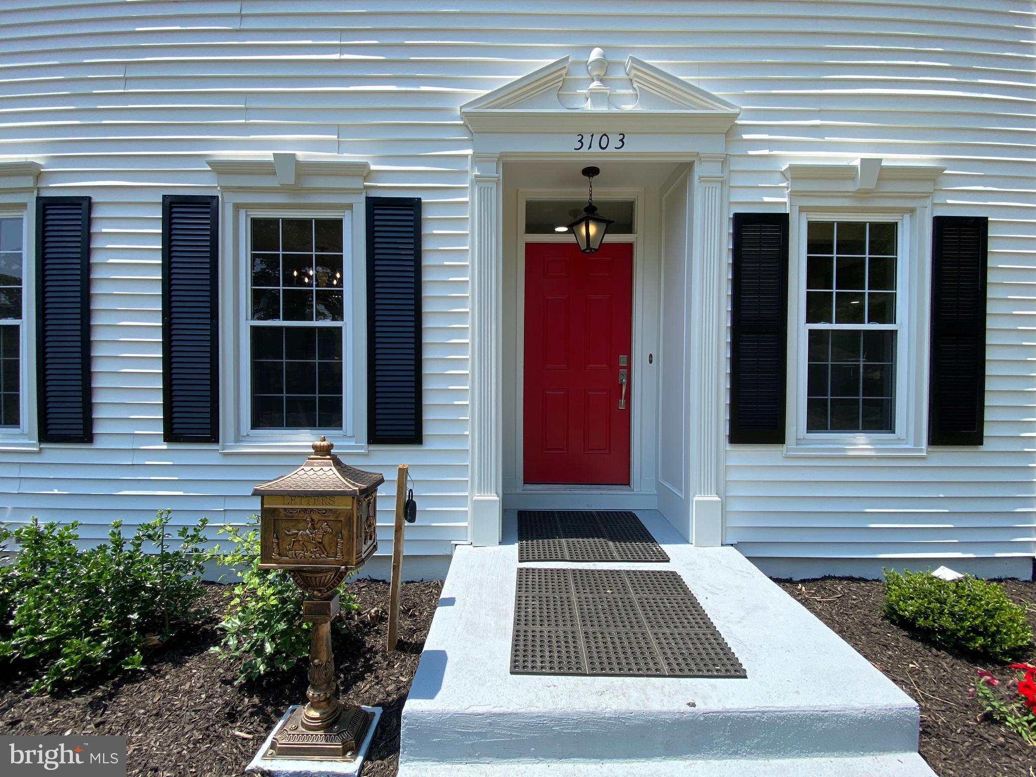 3103 WOODHAVEN DRIVE