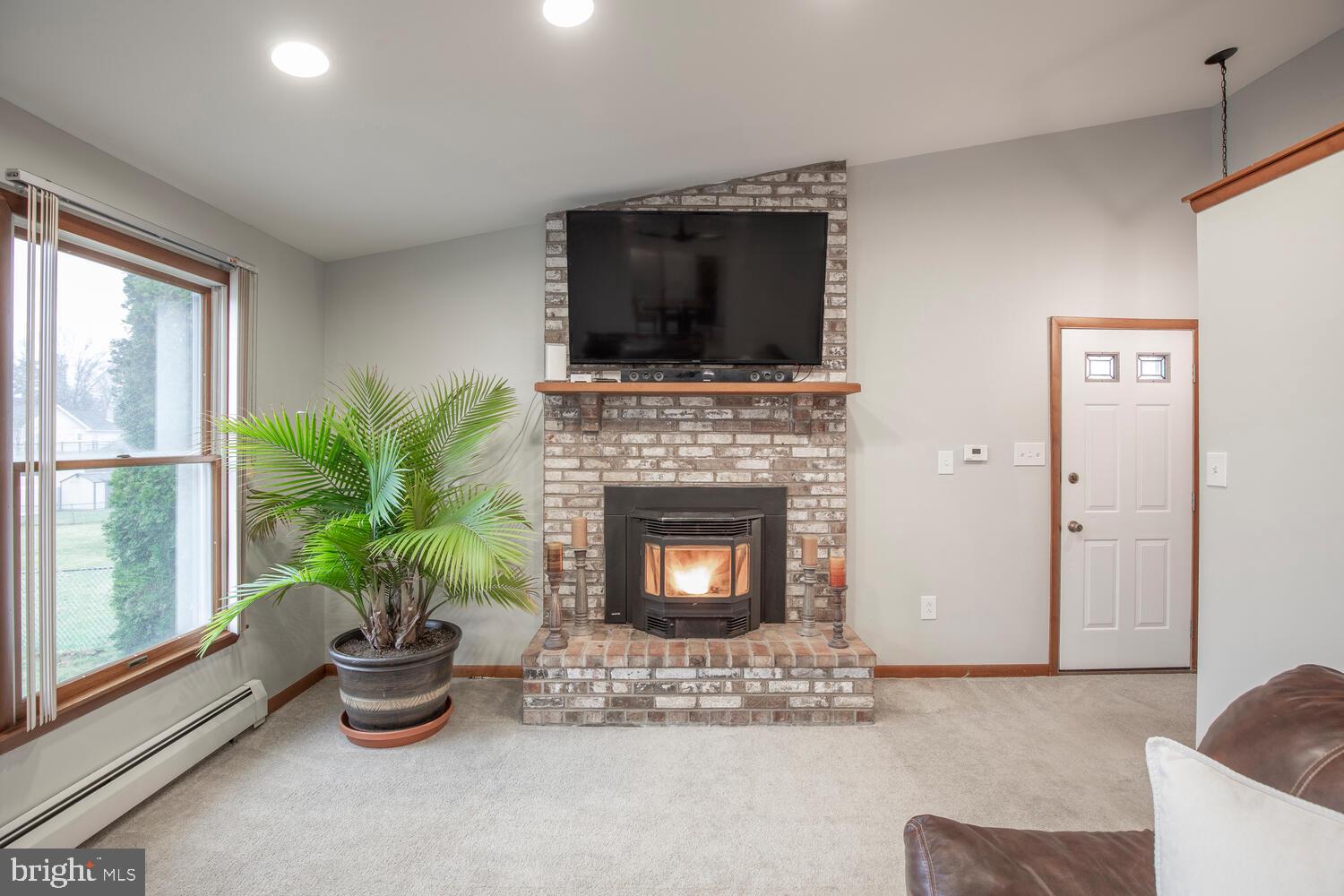 SWEETWATER FARMS - Residential