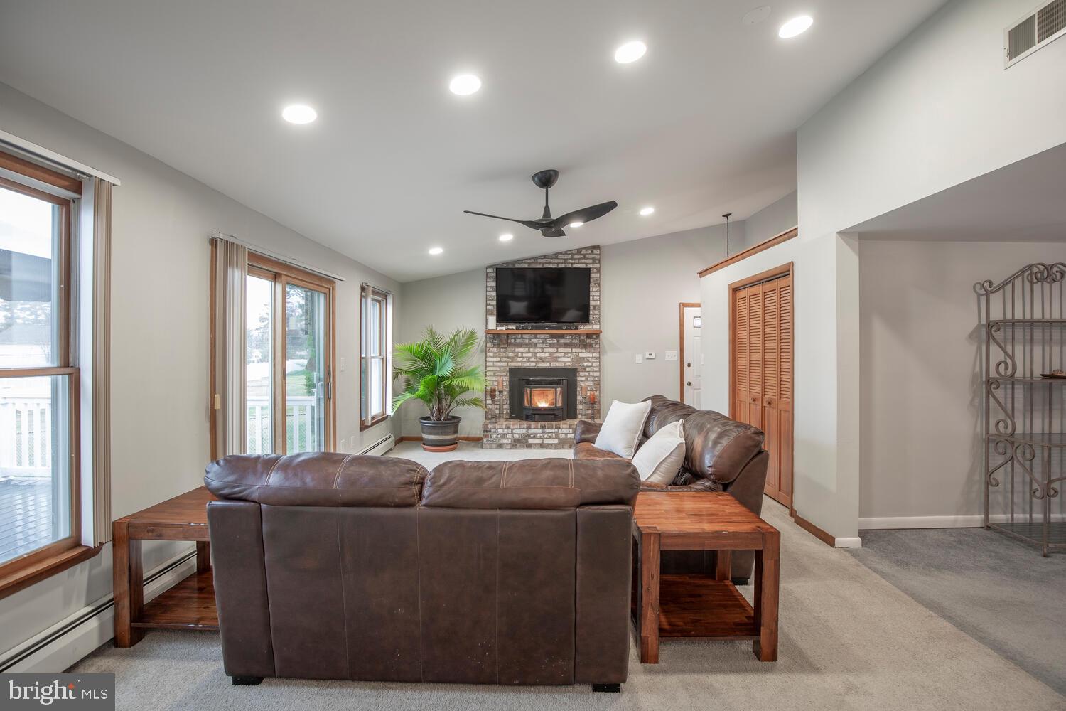 SWEETWATER FARMS - Residential