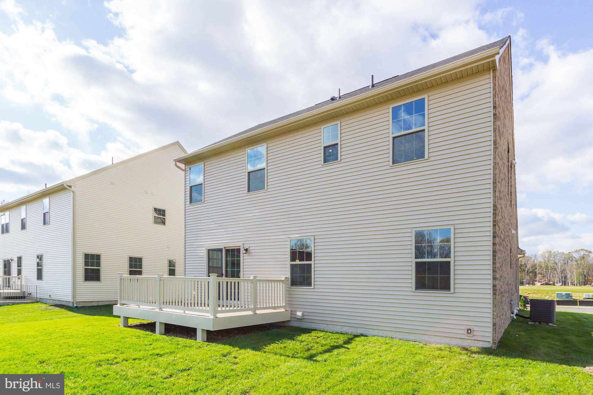 TIMOTHY BRANCH SINGLES - Residential