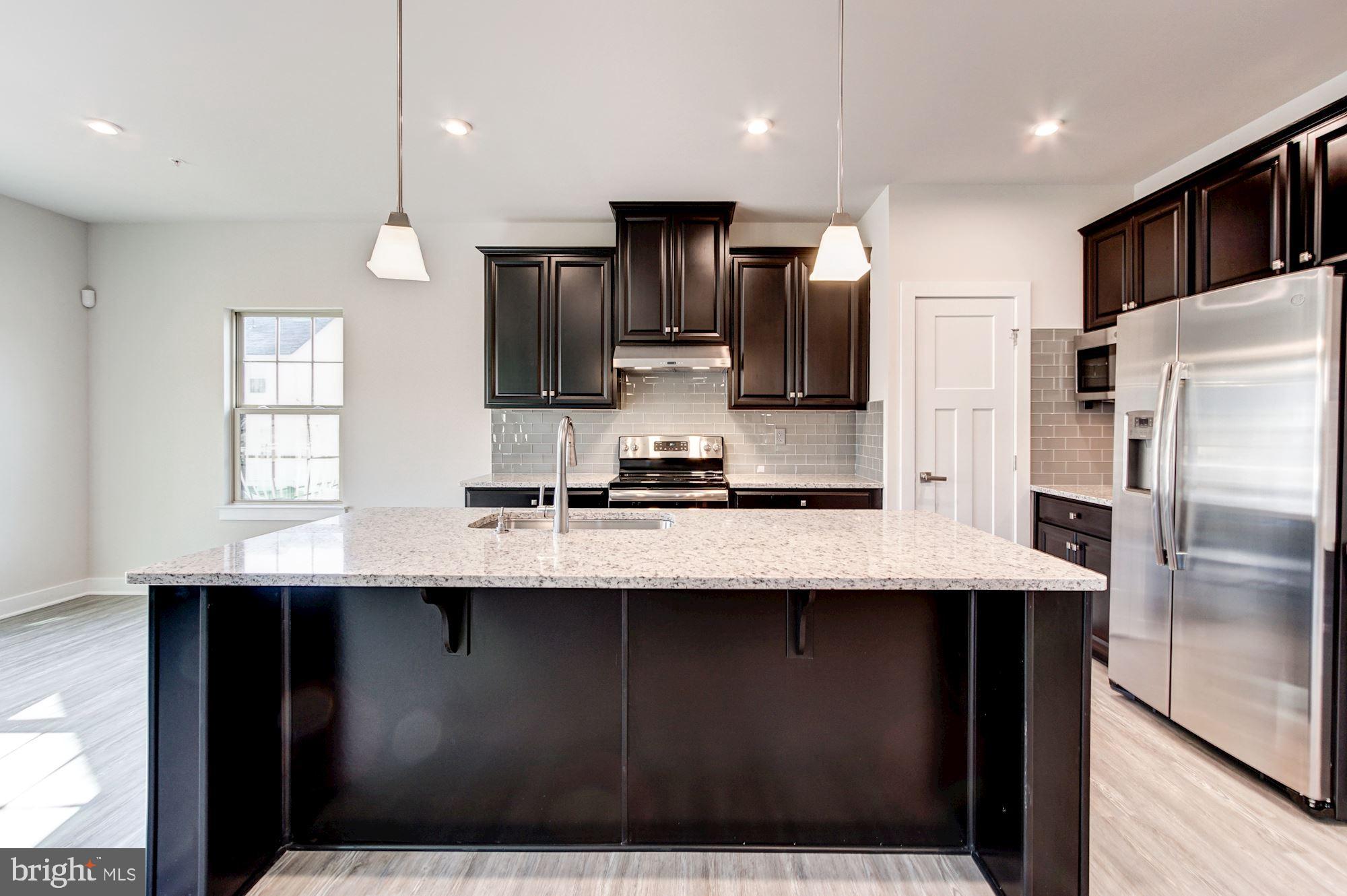 TIMOTHY BRANCH SINGLES - Residential