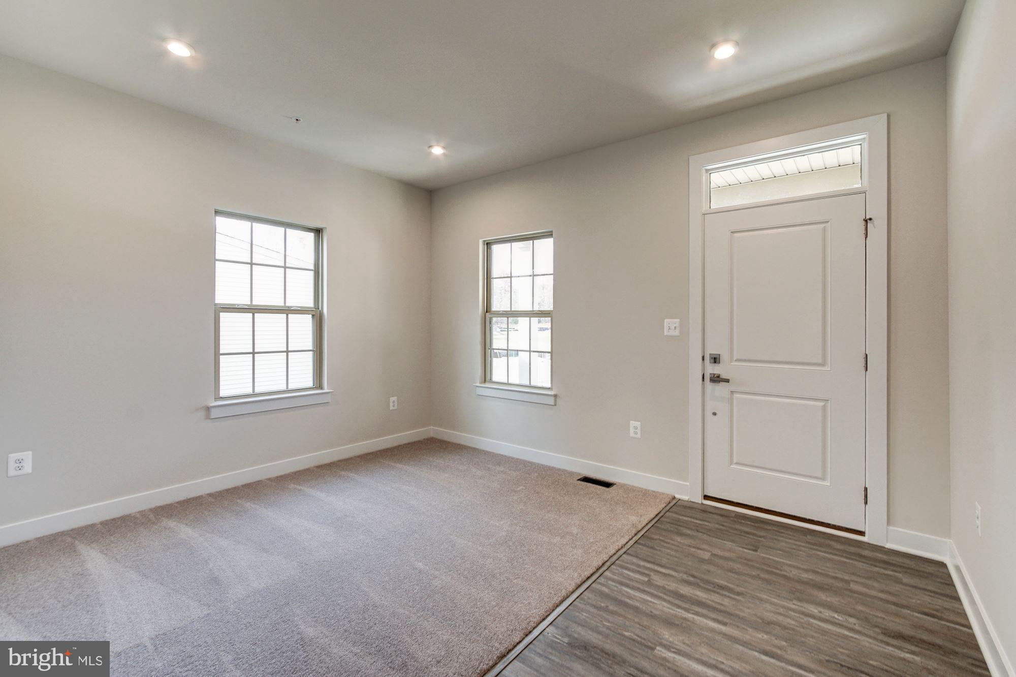 TIMOTHY BRANCH SINGLES - Residential