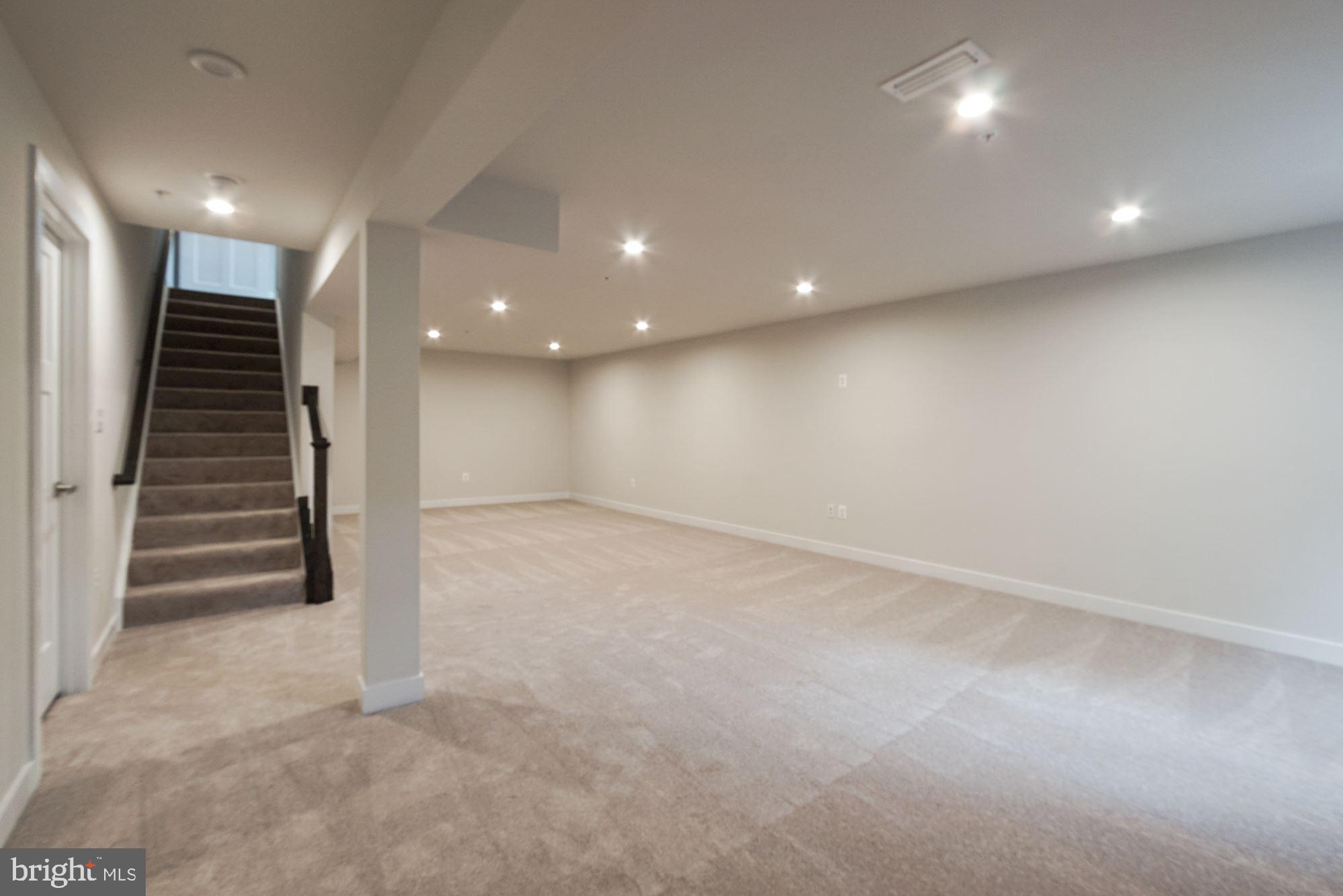 TIMOTHY BRANCH SINGLES - Residential