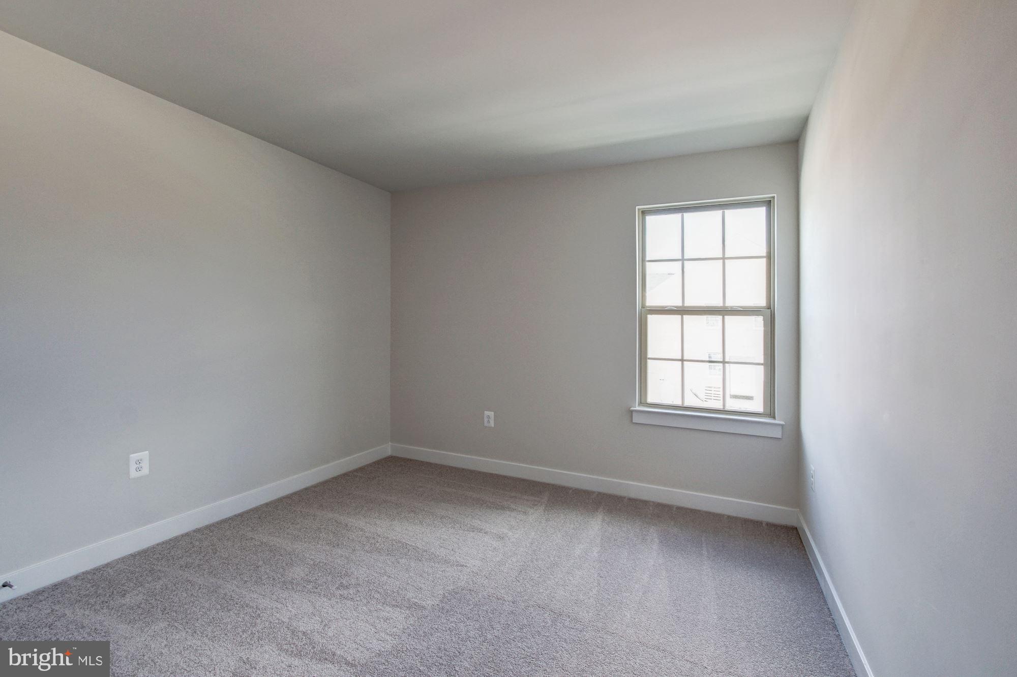 TIMOTHY BRANCH SINGLES - Residential