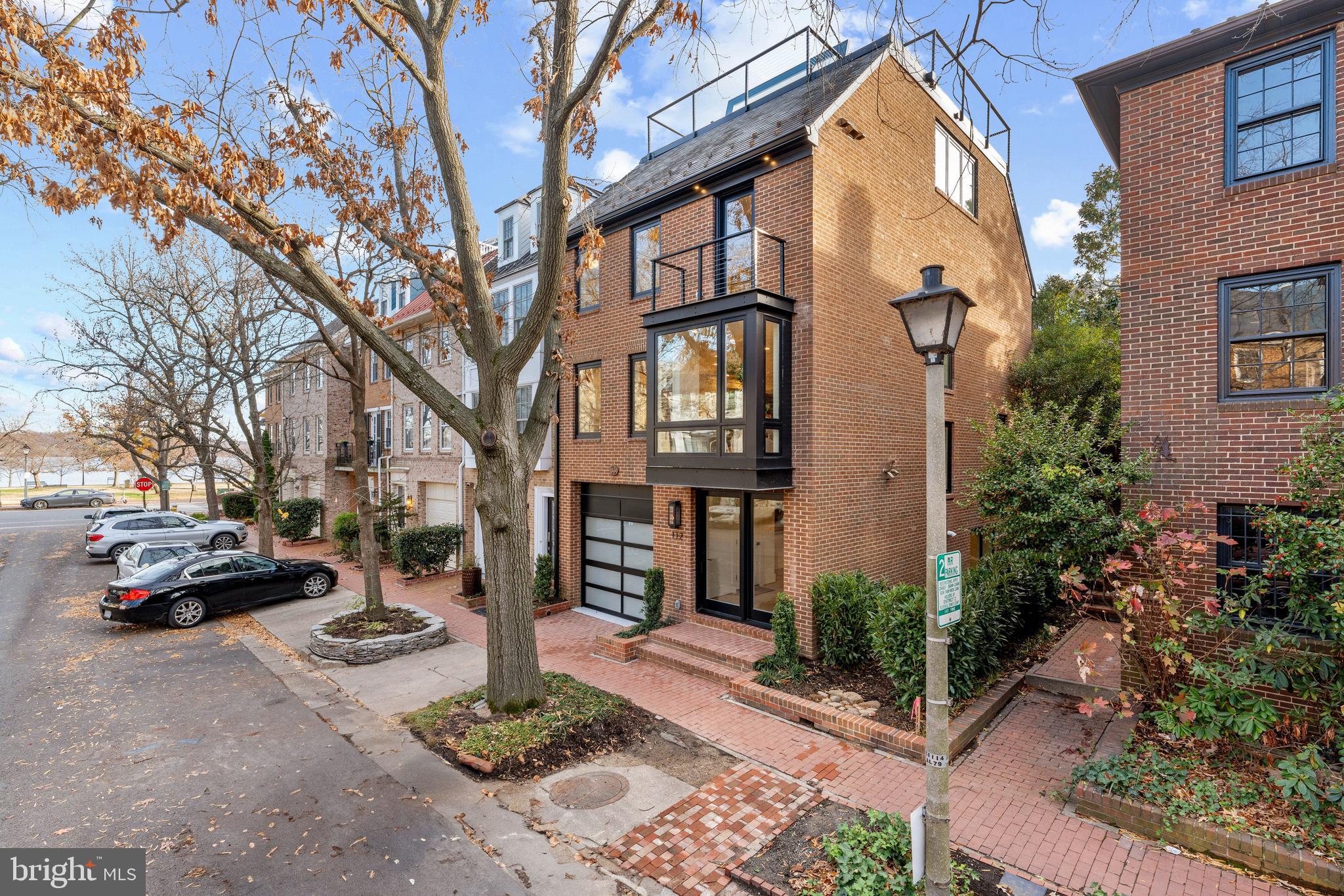 OLD TOWN - Residential